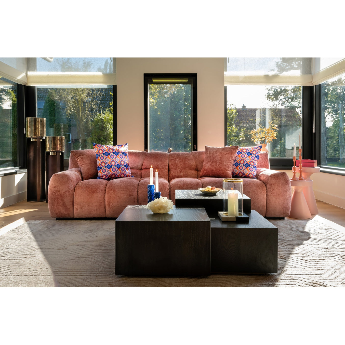 Sofa Charelle rose chenille Richmond Interiors Sofa
