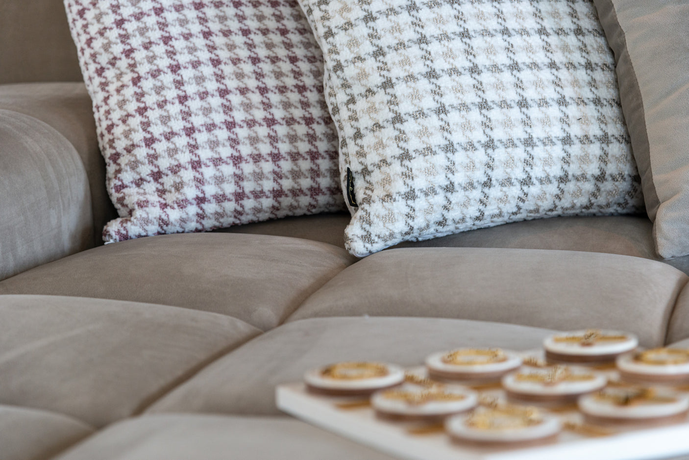 Dekorativt spill Maylie hvit Richmond Interiors Pynteartikler