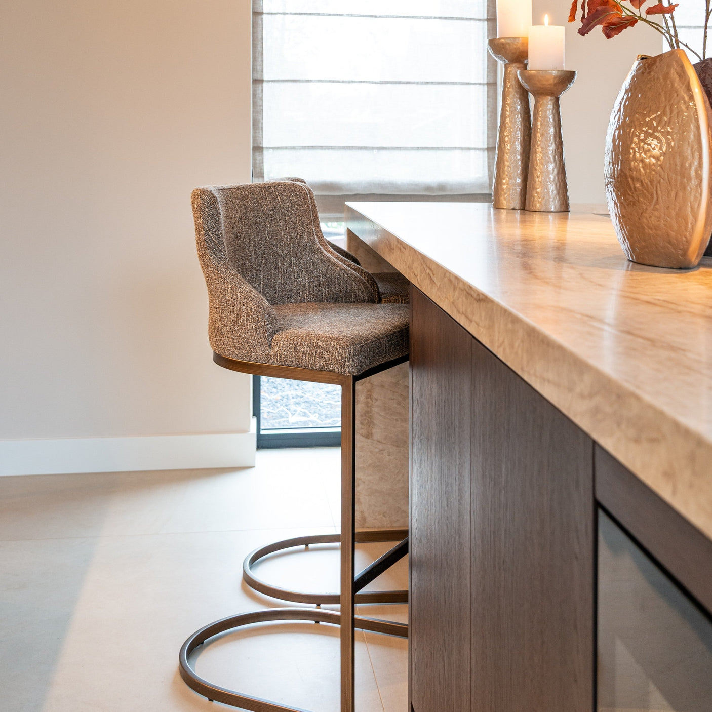 Barkrakk Bolton brun tweed Richmond Interiors Barstol