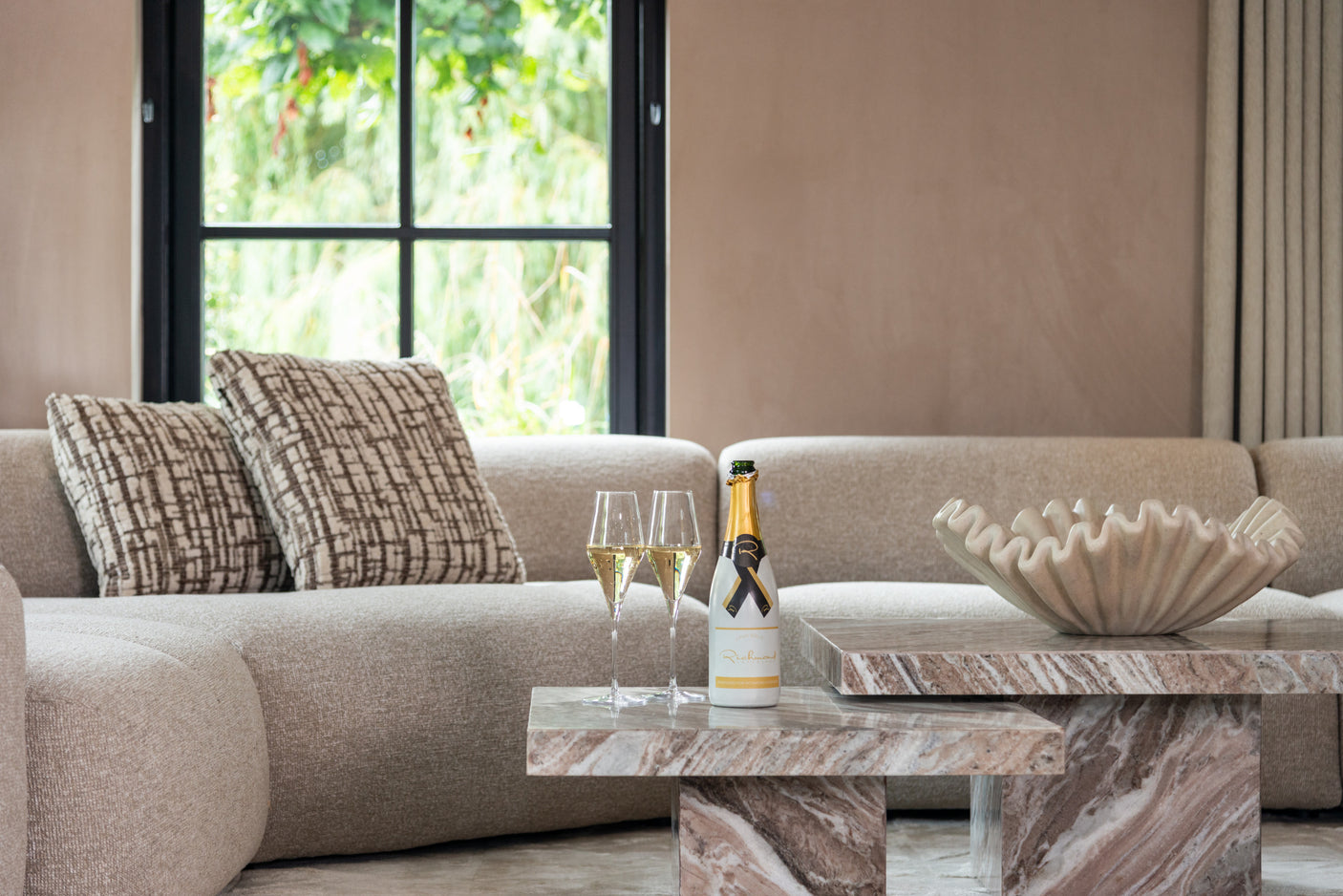 Salongbord Rashford Blush beige sett med 2 Richmond Interiors Sofabord