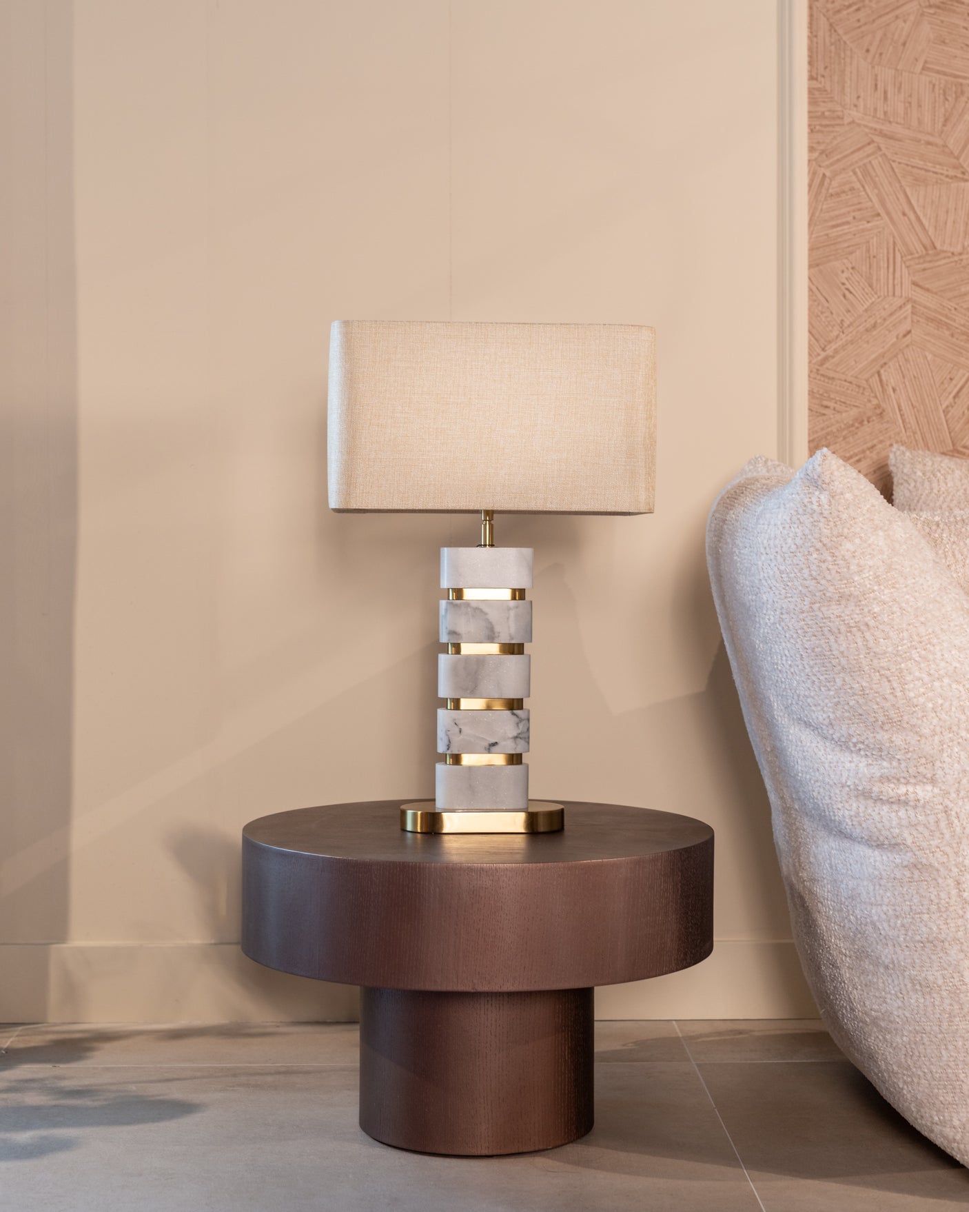 Bordlampe Lenore gull Richmond Interiors Bordlampe