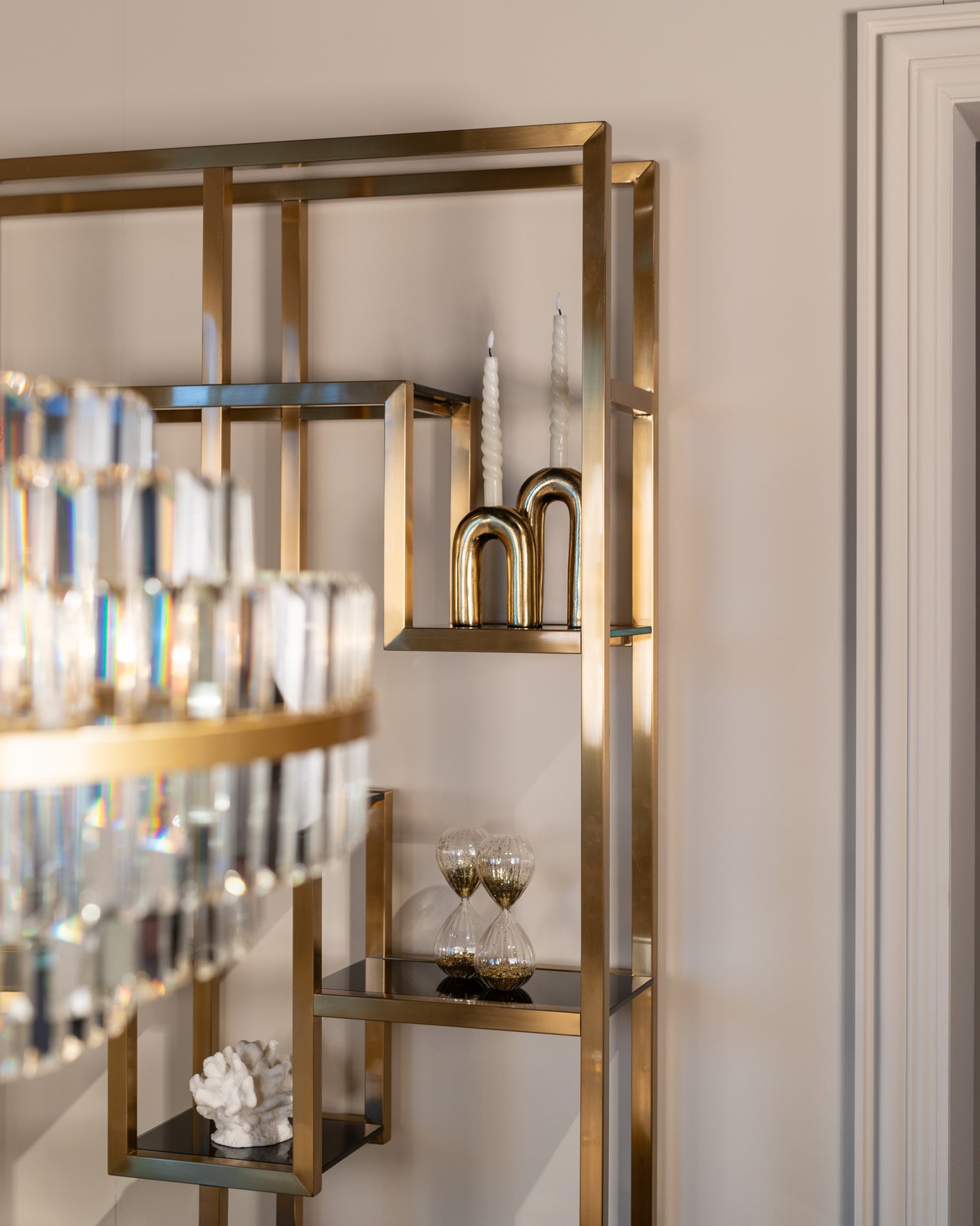 lysekrone Desire børstet gull liten Richmond Interiors Taklampe