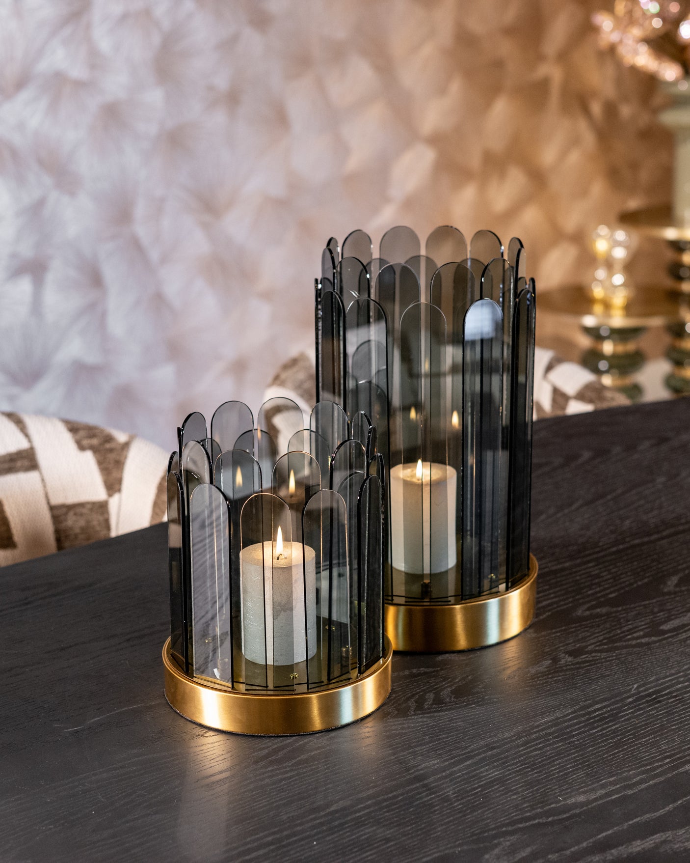 Orkanlys Daisey røyk liten Richmond Interiors Lanterne og lysglass