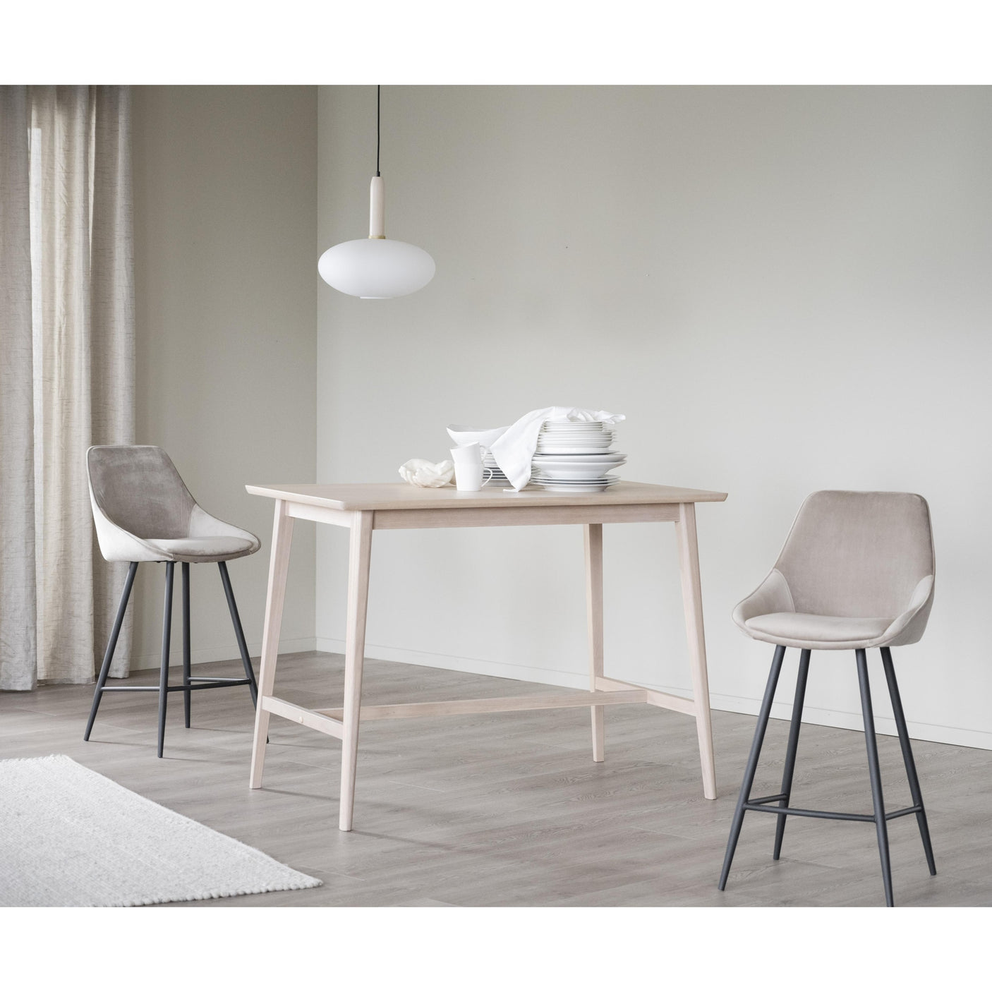 Sierra barstol Rowico Barstol