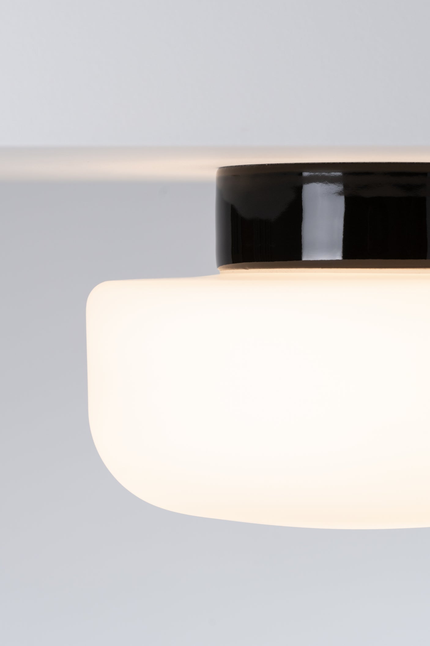Solenne Ø250 Taklampe/Vegglampe E27 IP44 Ifö Electric Taklampe/Vegglampe