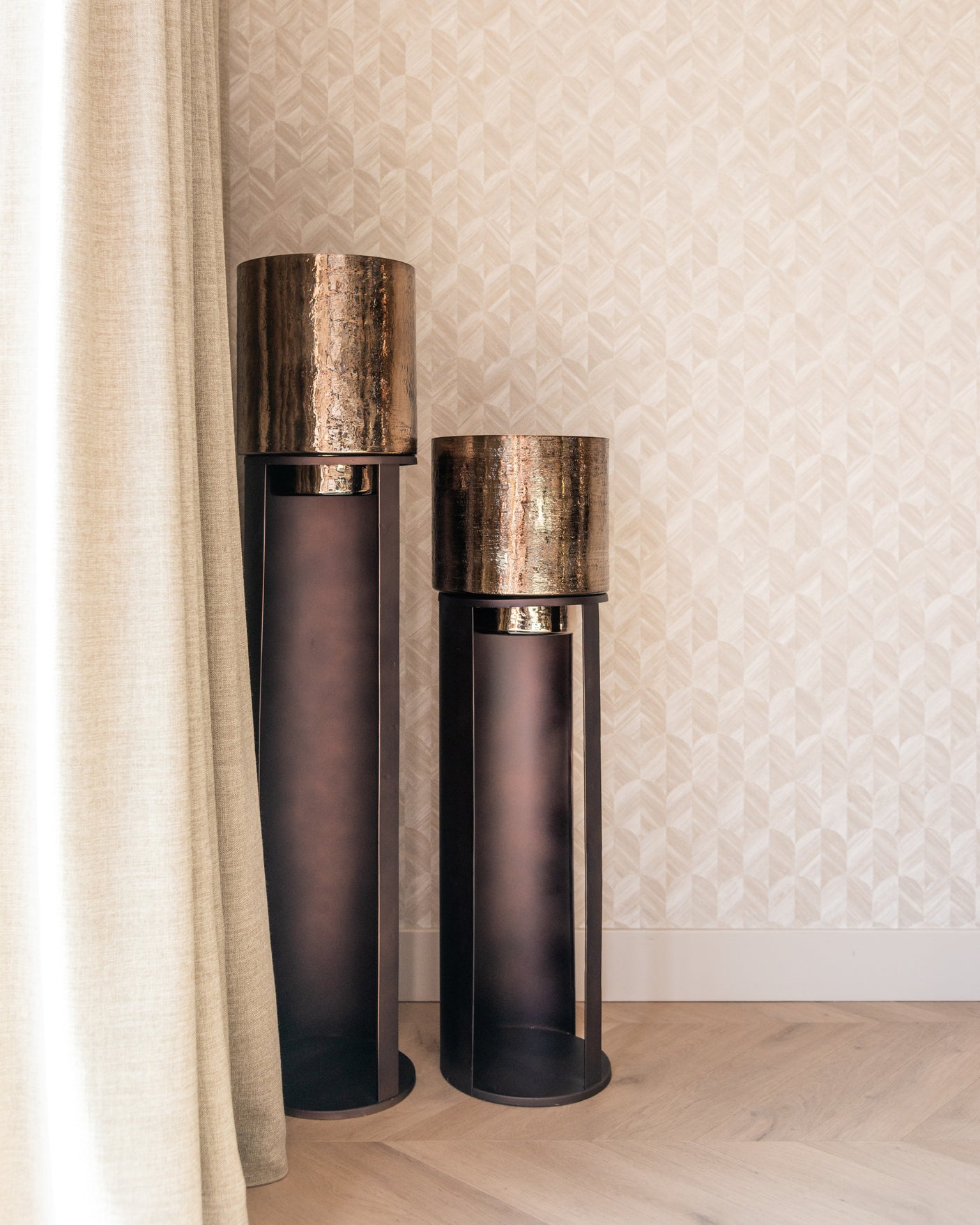 Orkanlys Dane stort Richmond Interiors Lanterne og lysglass