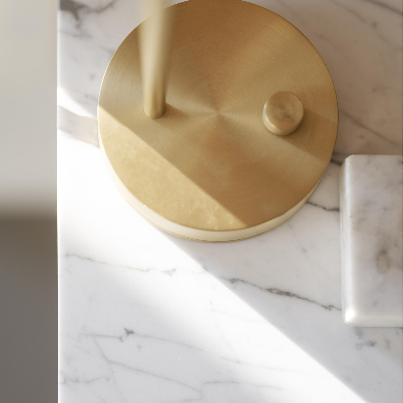 Whitmore bed sengegavel 240 Rowico Seng