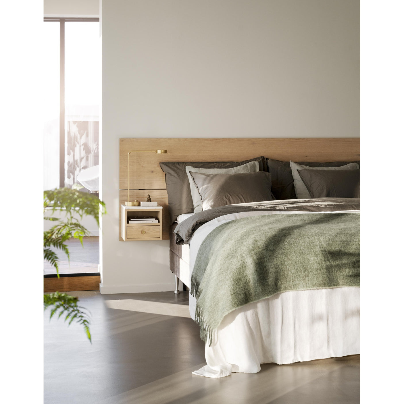 Whitmore bed sengegavel 240 Rowico Seng