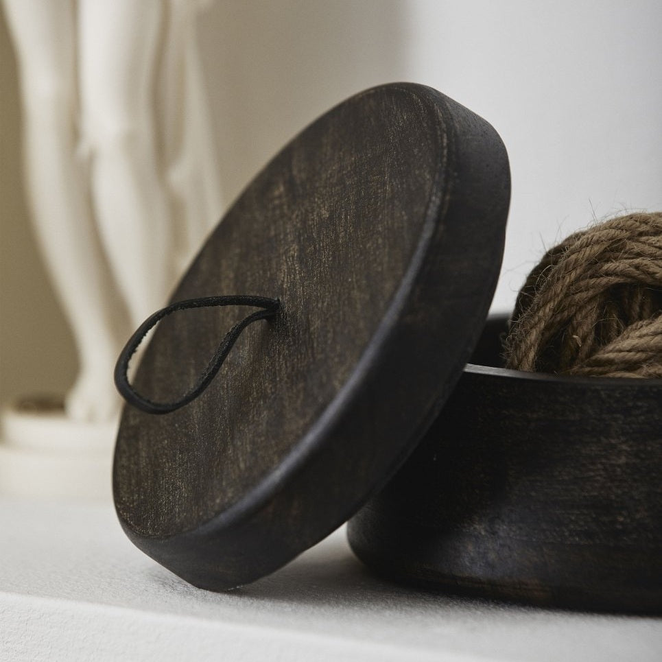 BORIZO-beholder - svart Nordal DECO ITEMS