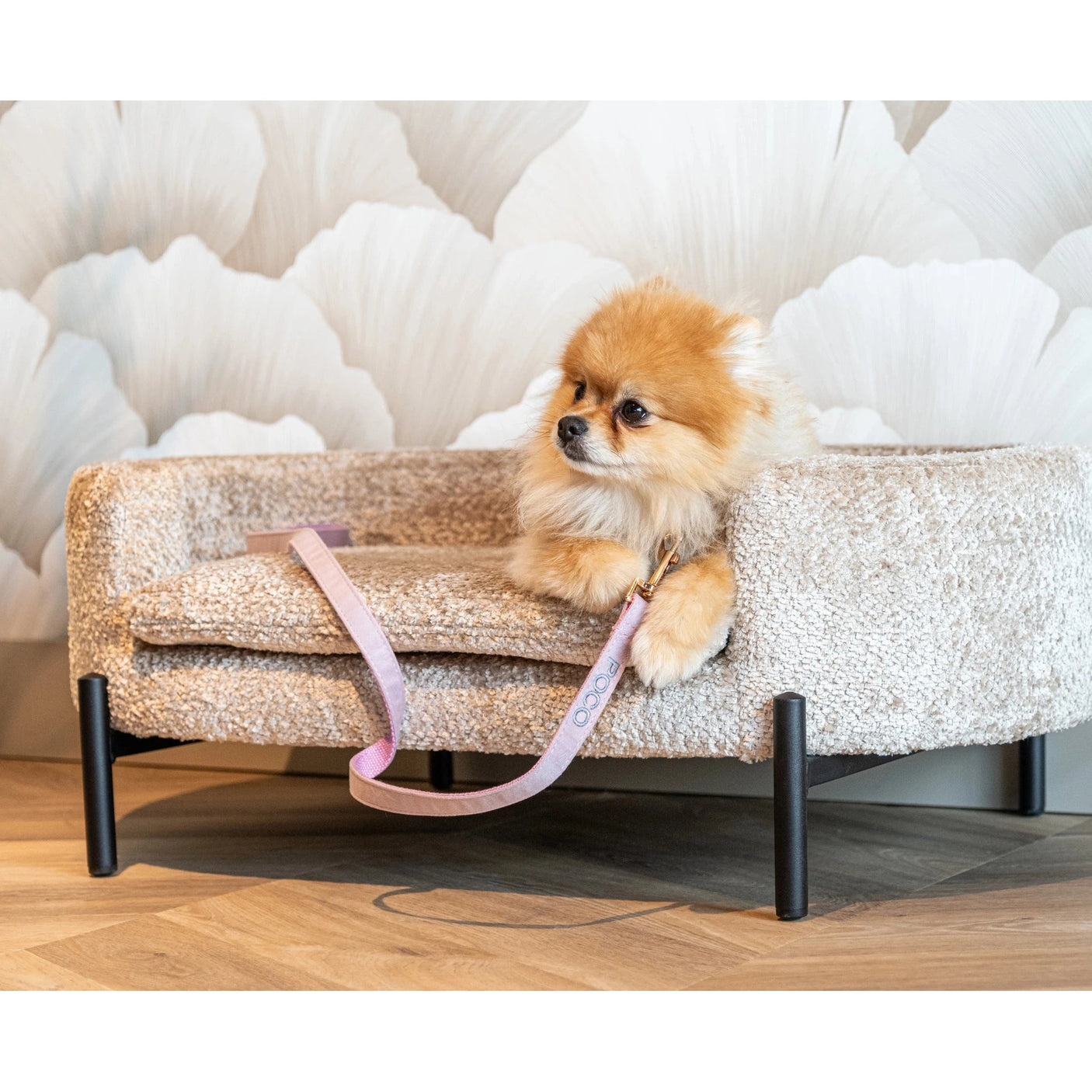 Kjæledyrseng Dolly beige blokkvev Richmond Interiors Pledd