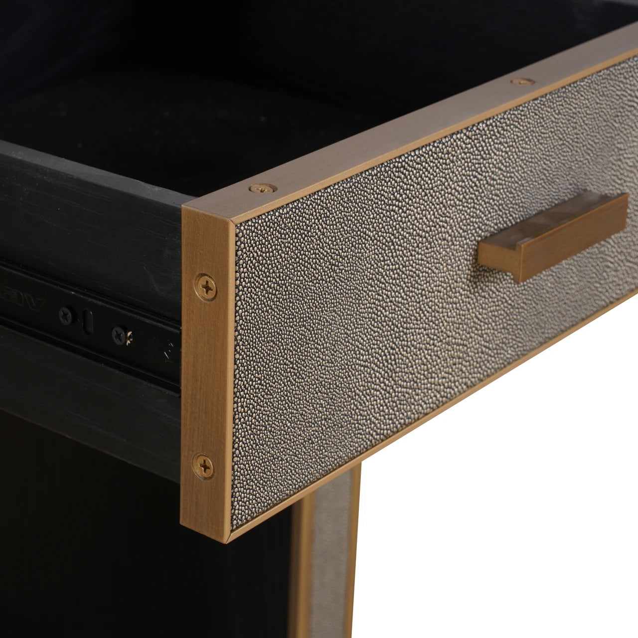 Nattbord Bloomville messing shagreen inkl. glassplate Richmond Interiors Nattbord