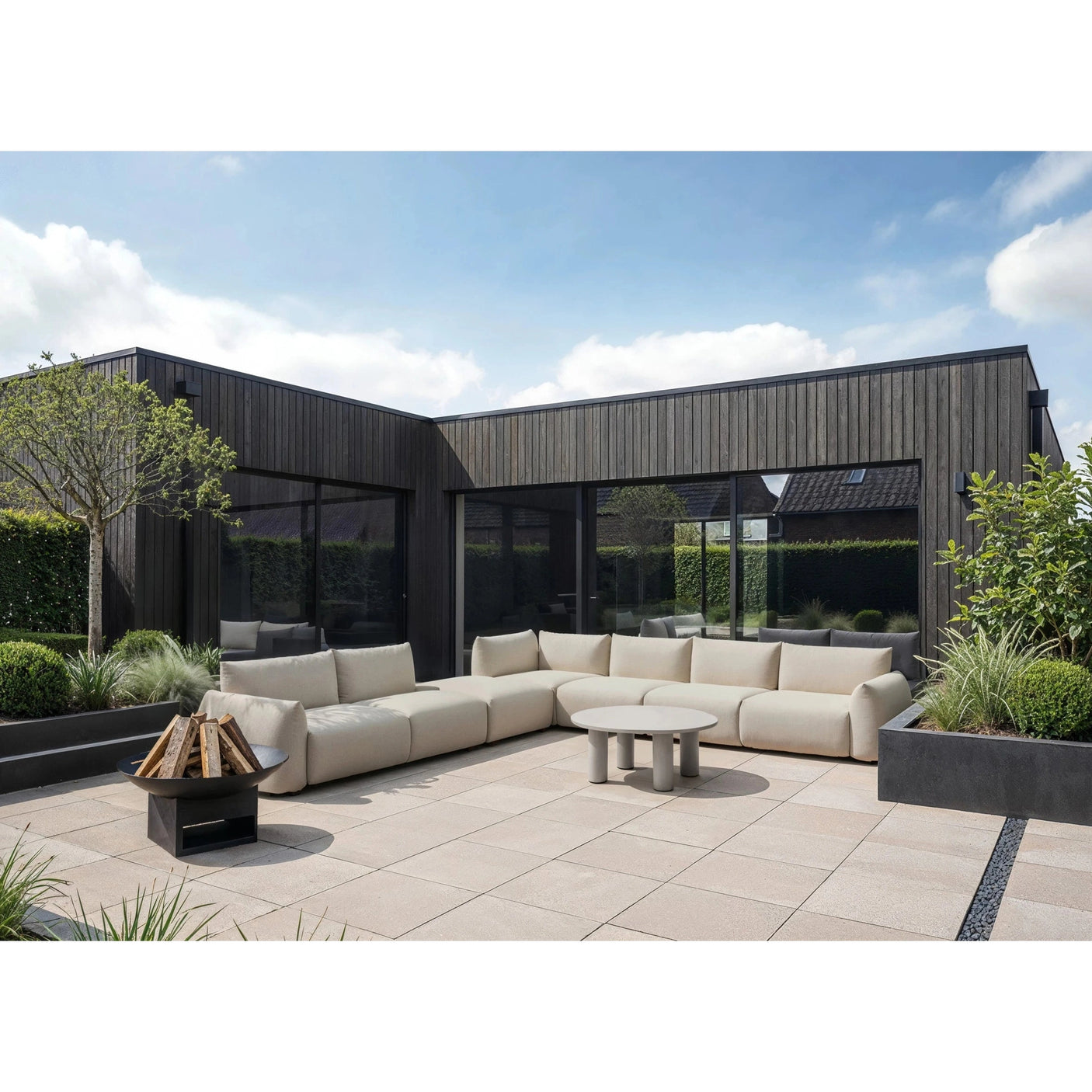 Utendørs kaffebord Quinn lys beige 86Ø Richmond Interiors Sofabord