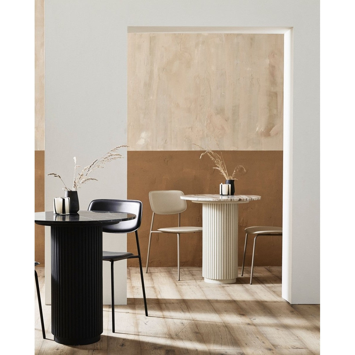 ERIE-kafébord i tre og marmor - råhvit, brun, beige Nordal TABLES