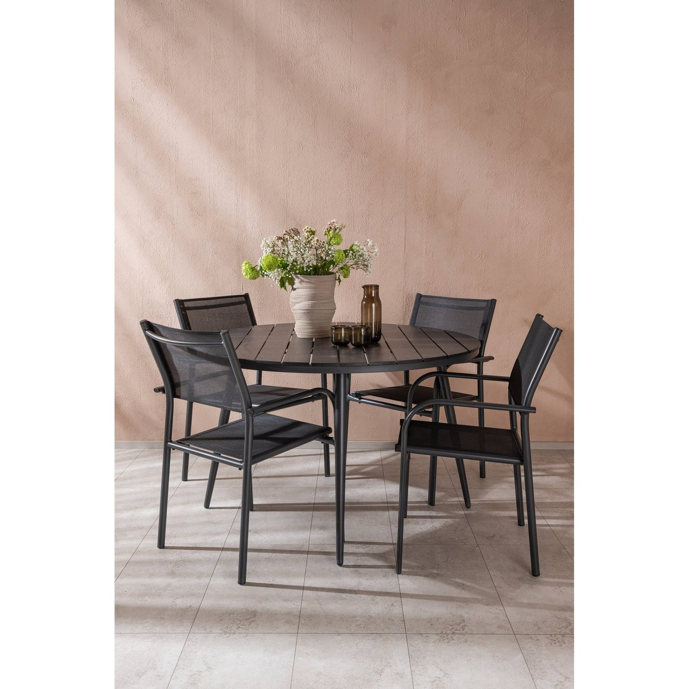 Break Spisebord Rundt 120ø + Santorini Armstol Venture Design Spisegruppe
