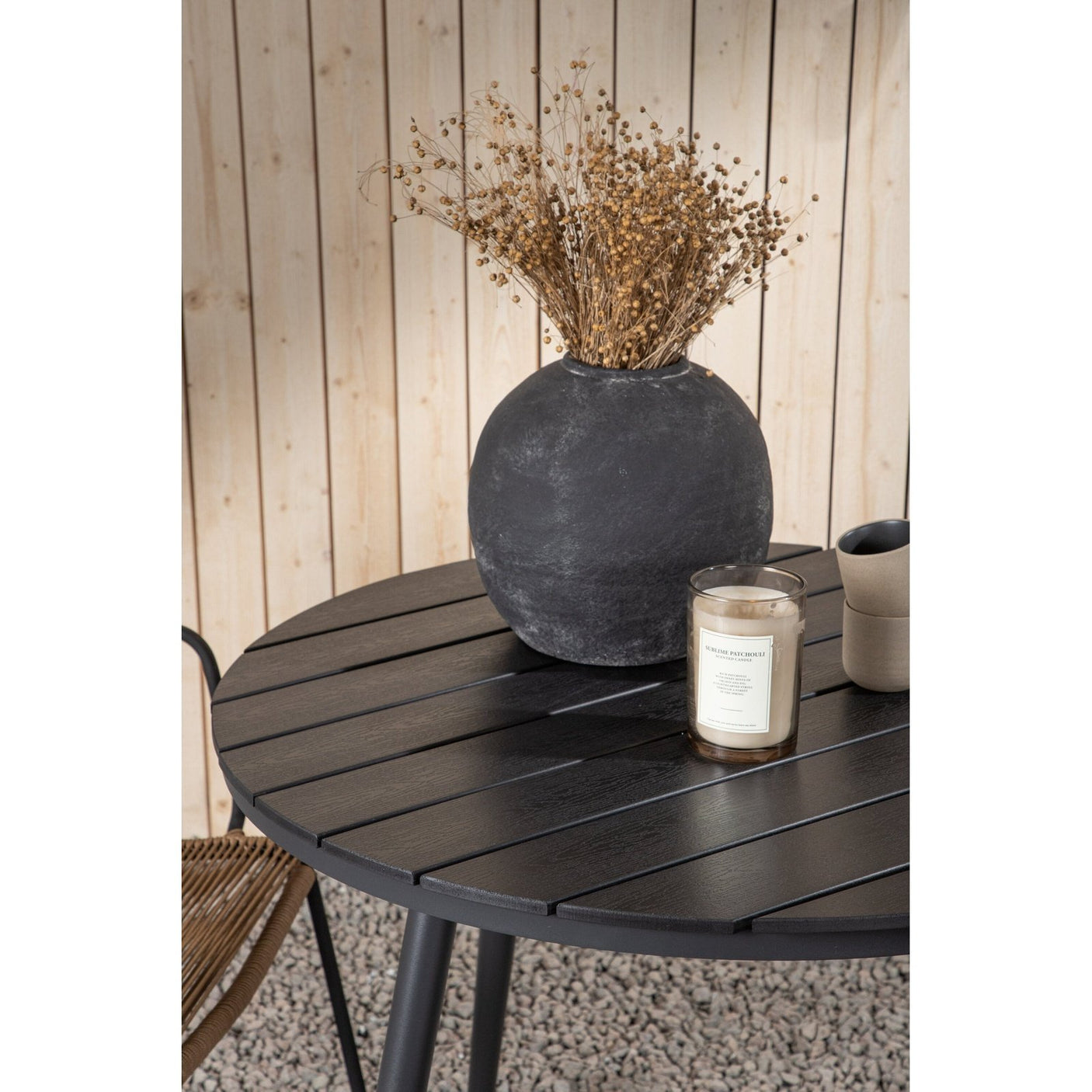Pause Spisebord Rundt 90ø + Lindos Lenestol Venture Design Spisegruppe