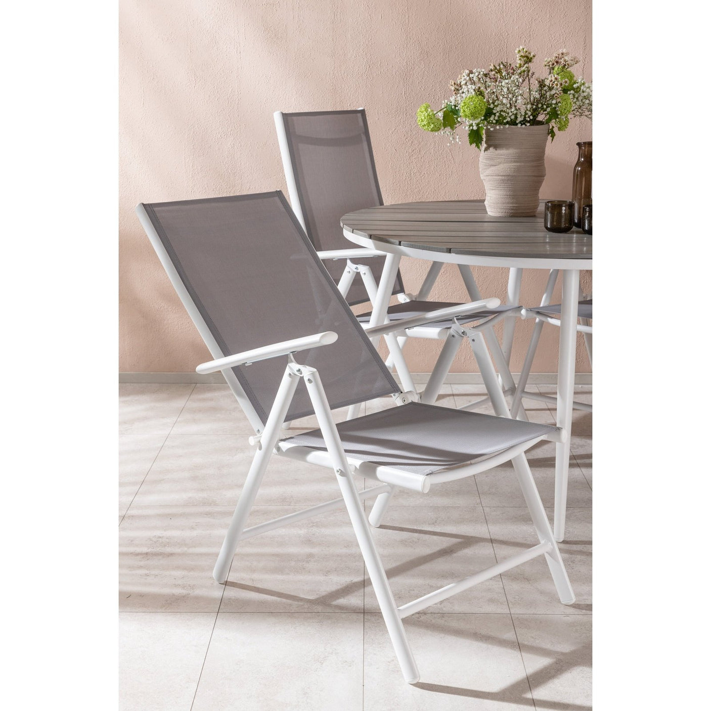 Break Spisebord Rundt 120ø + Break stoler Venture Design Spisegruppe