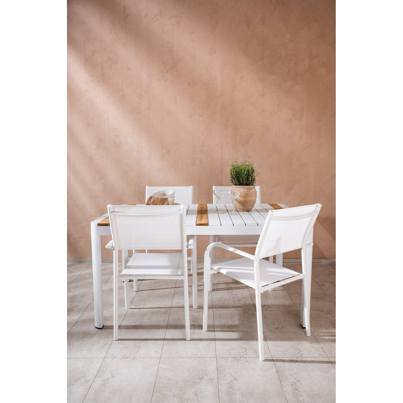 Togo Spisebord 150*100 + Santorini Armstol Venture Design Spisegruppe