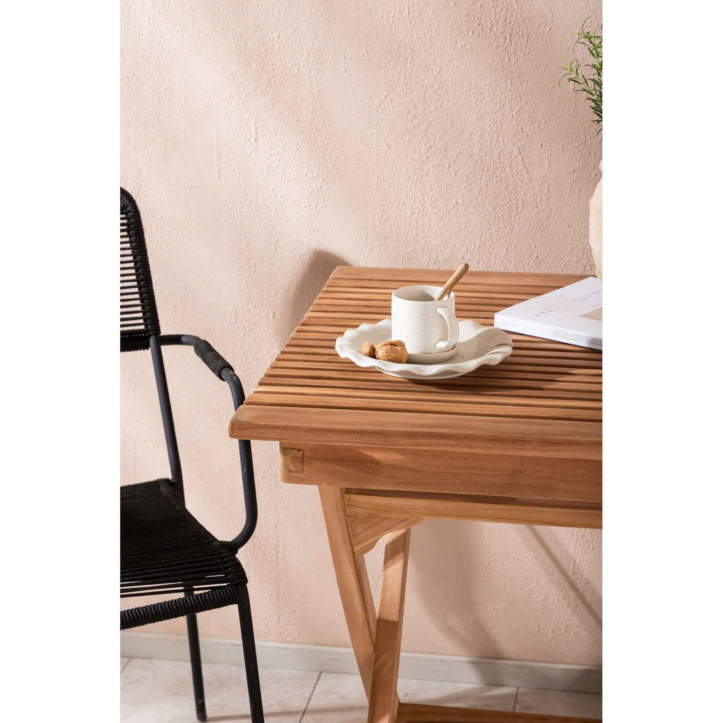 Ghana foldbart bord 70*70cm + Lindos Armstol Venture Design Spisegruppe