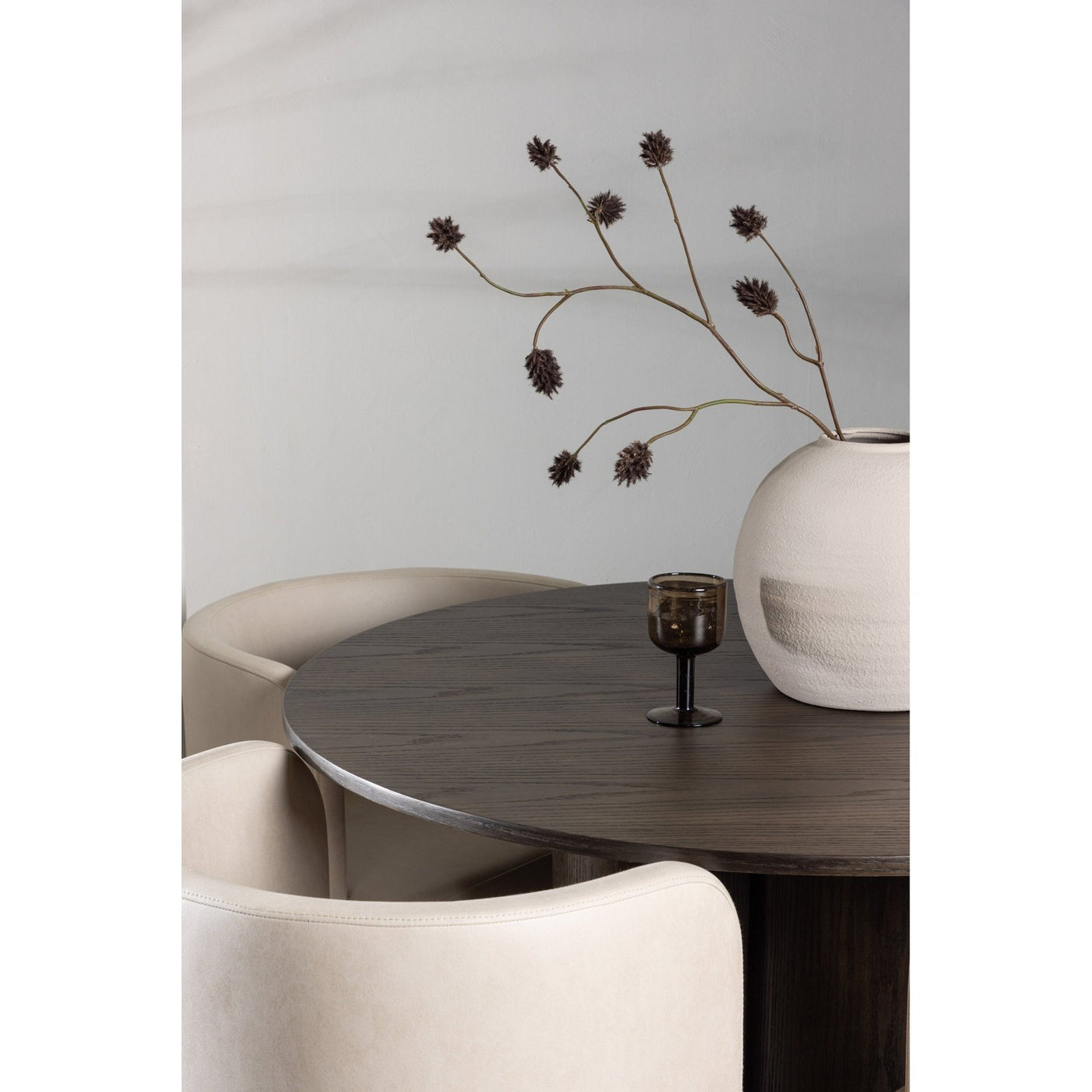 Olivia og Simrishman spisegruppe 4 stoler Venture Design Spisegruppe