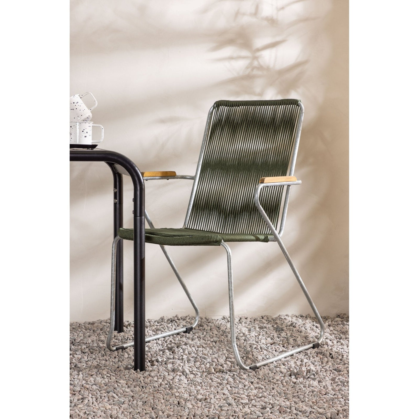 Borneo Cafébord 70*70* + Bois spisestoler Venture Design Spisegruppe