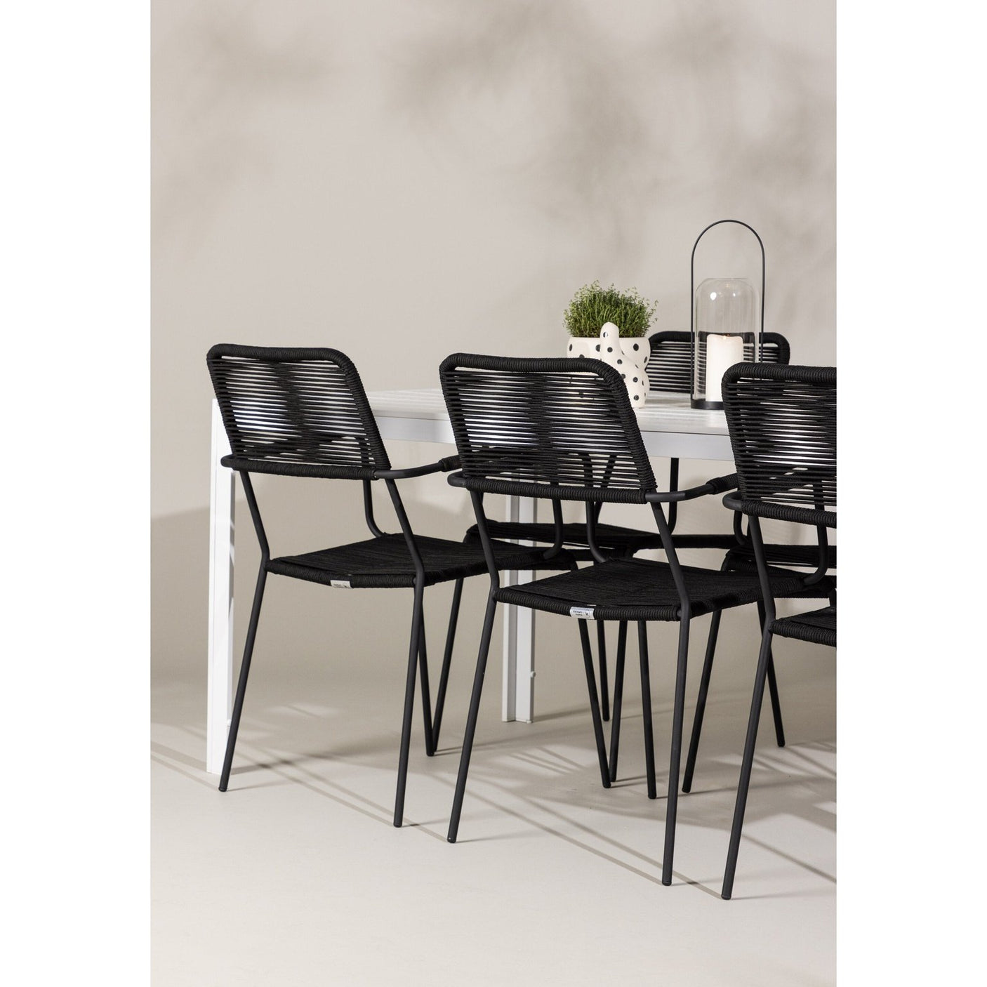 Break spisebord + Lindos Lenestol Venture Design Spisegruppe