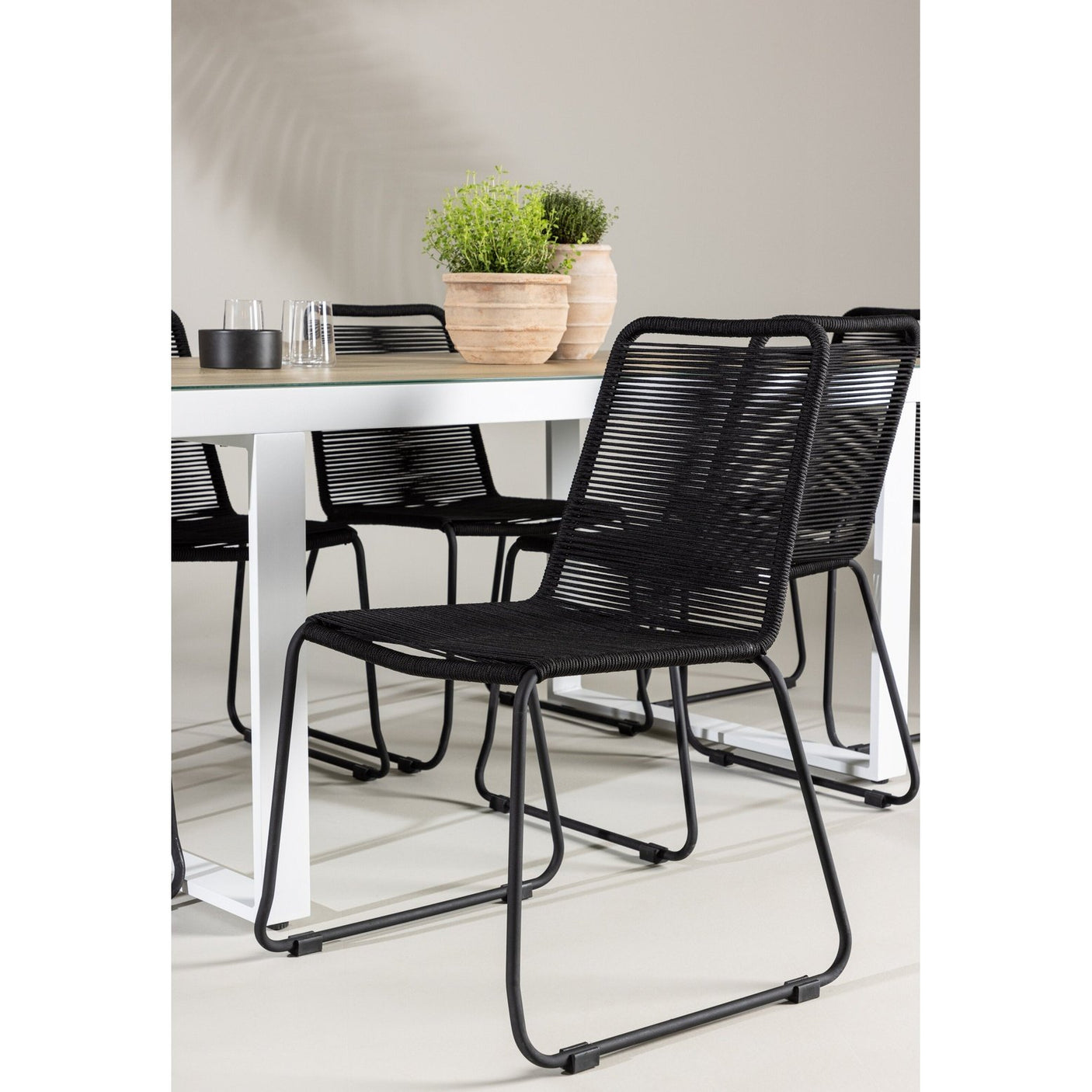 Merlo spisebord + Lindos Venture Design Spisegruppe