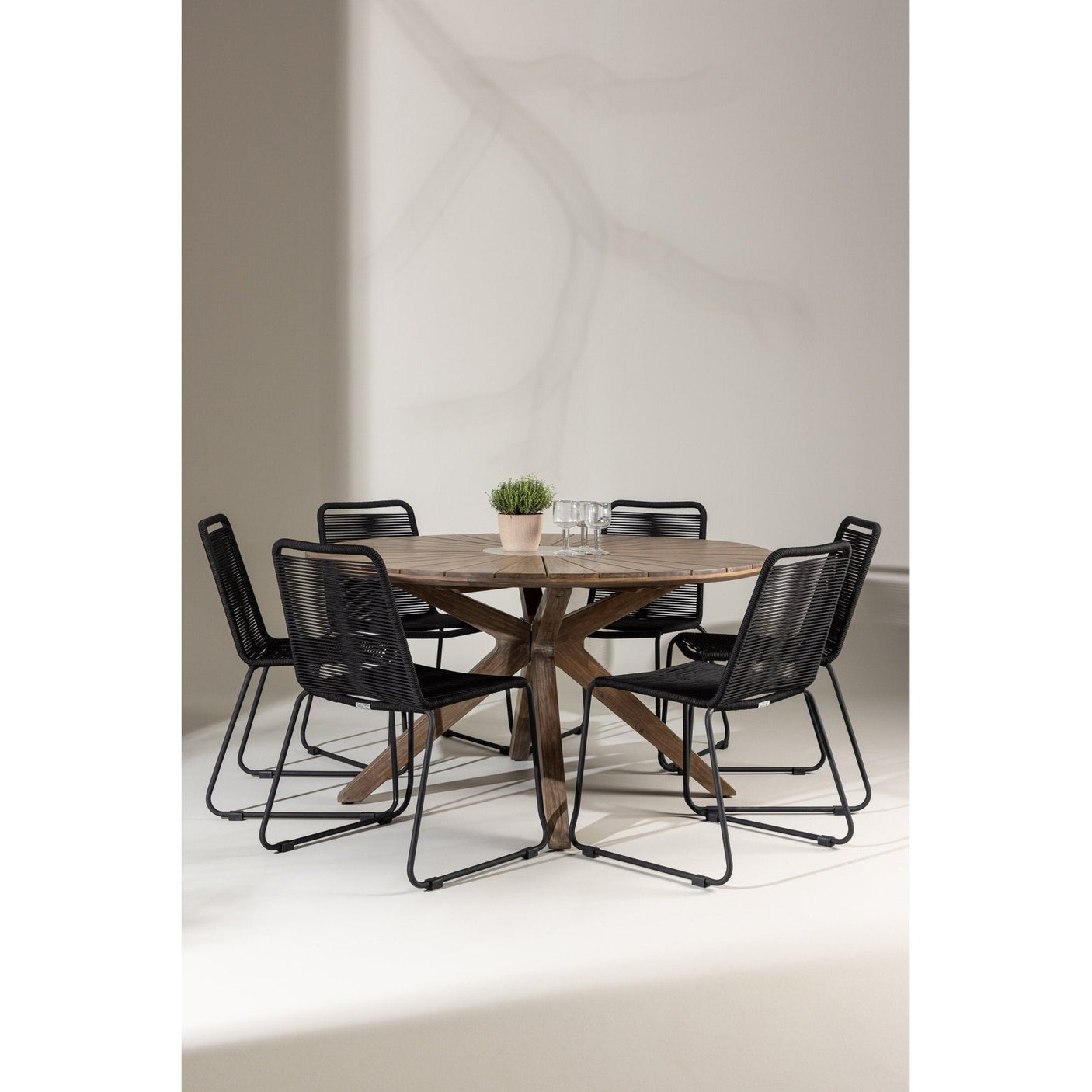 Rosario spisebord- Ø140 + Lindos Venture Design Spisegruppe