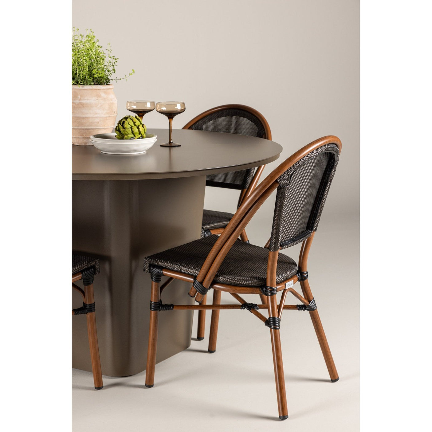 Santa Fe Spisebord ø120 Roasty +Guarda Caféstol Venture Design Spisegruppe