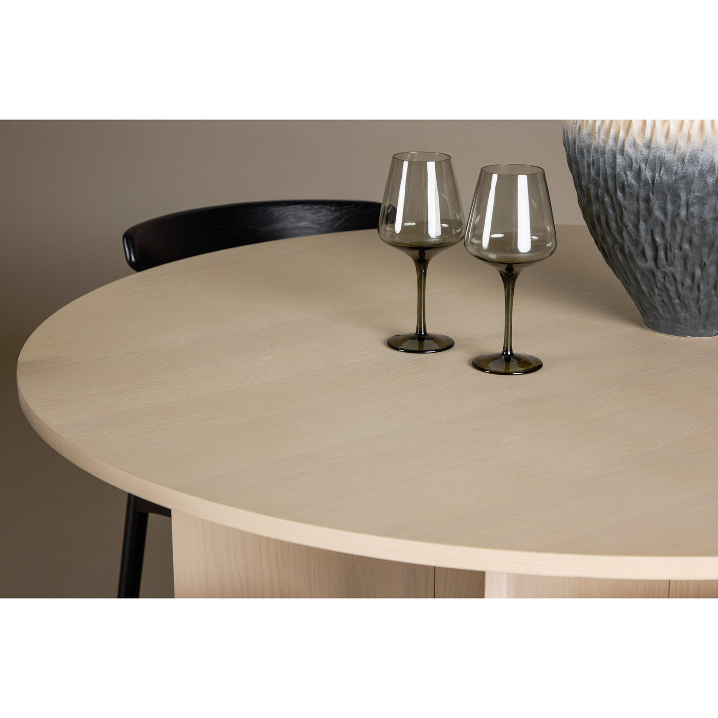 Tabell Tyresö med Stol Ven Venture Design Rundt spisesett