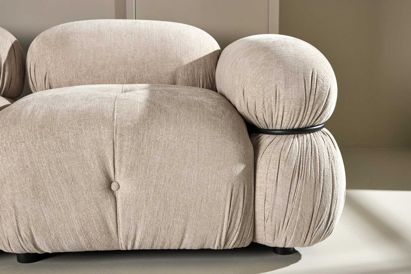 Mika 2-seters Sofa Venture Design 2-seters Sofa