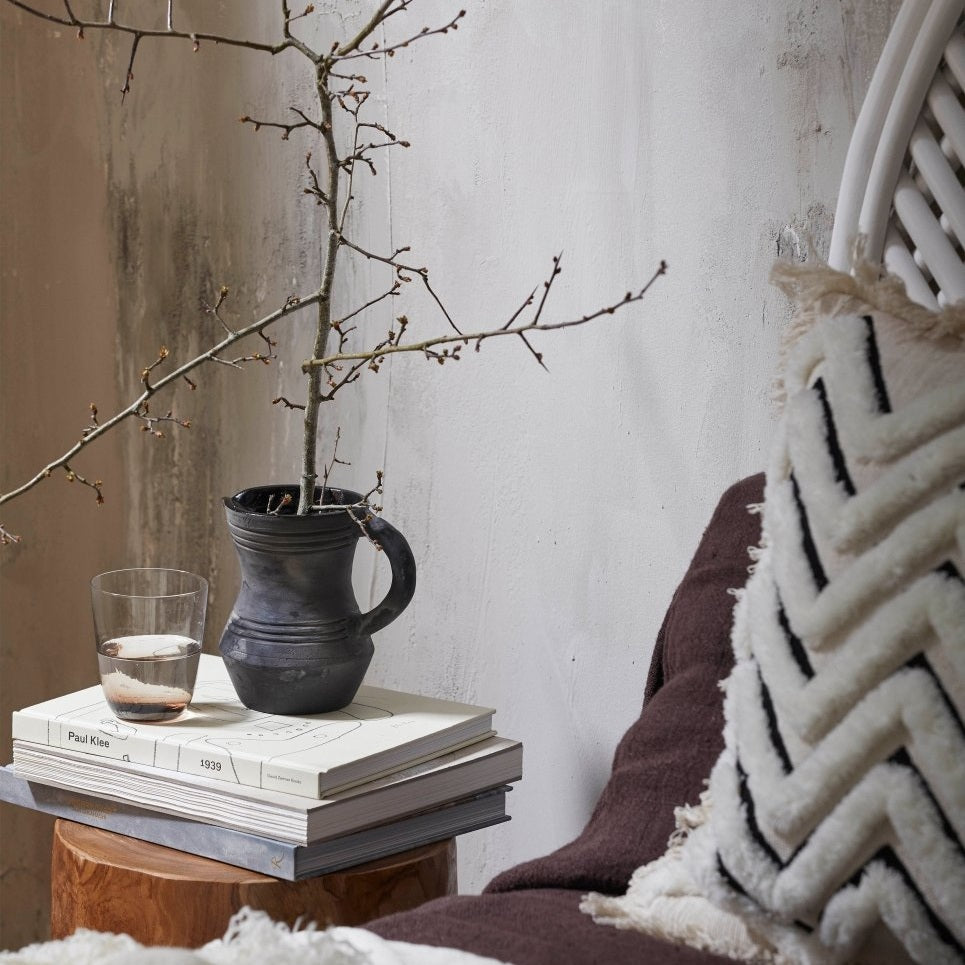 JUNIPER kan med håndtak - sort Nordal TABLEWARE