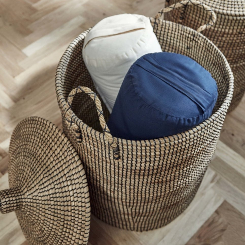 LAUDY vaskekurv i sjøgress med dekk - 2 stykker - natur Nordal STORAGE