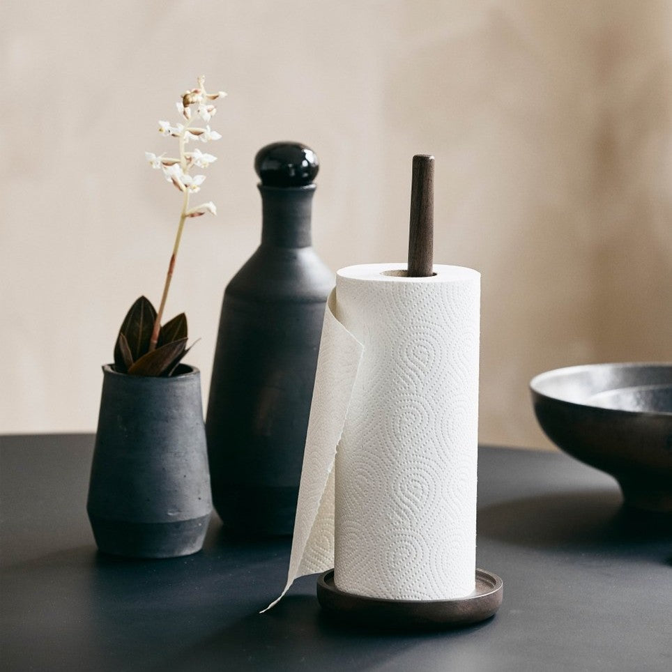 PIPER kjøkkenrulleholder, tre - natur Nordal KITCHEN AC