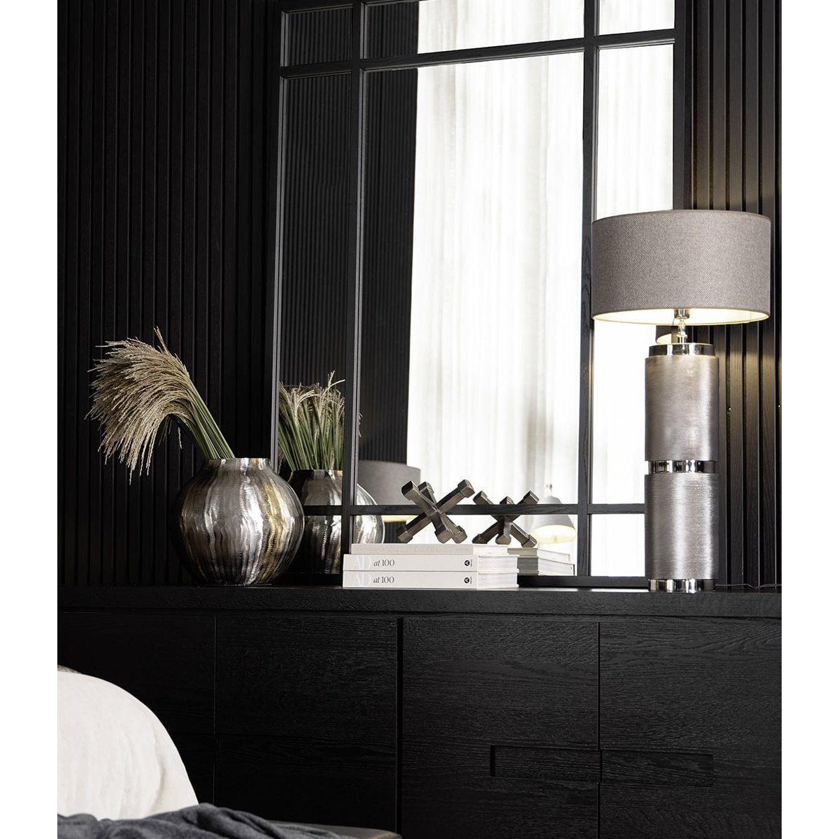 ARMANDO TUBE Artwood Bordlampe