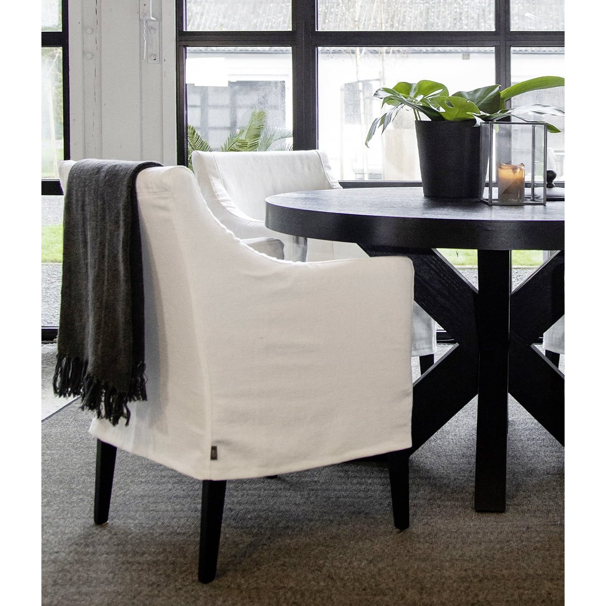 Avignon spisestol - Black Oak tree Artwood Spisestol