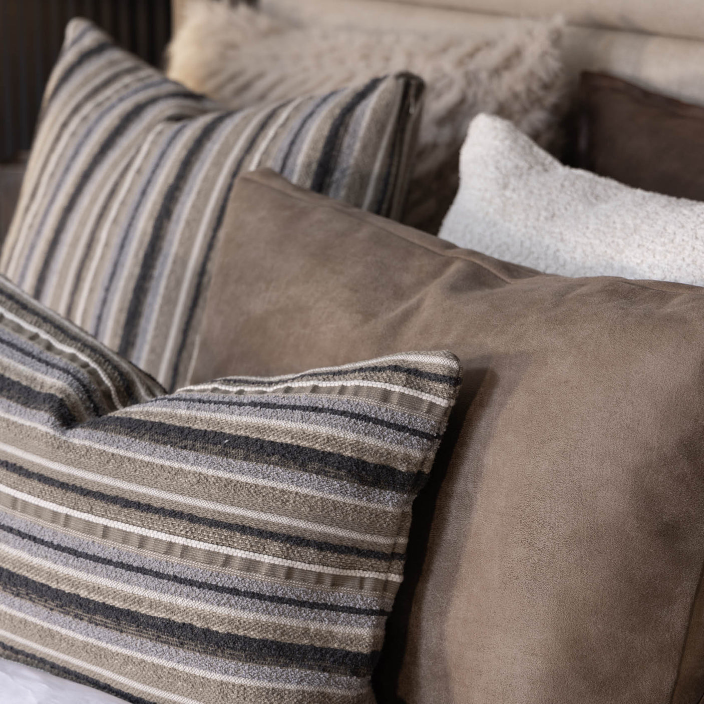 PINETO GREY Putetrekk Artwood Pute