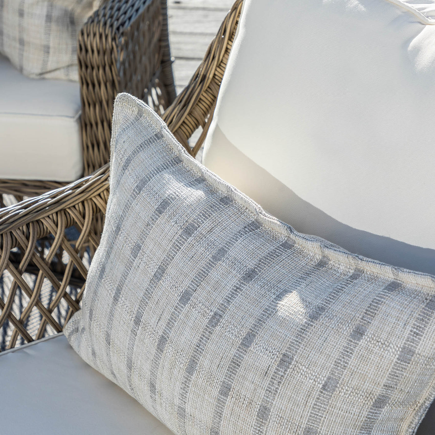 TRAVERSE ZINC/LINEN Putetrekk Artwood Pute