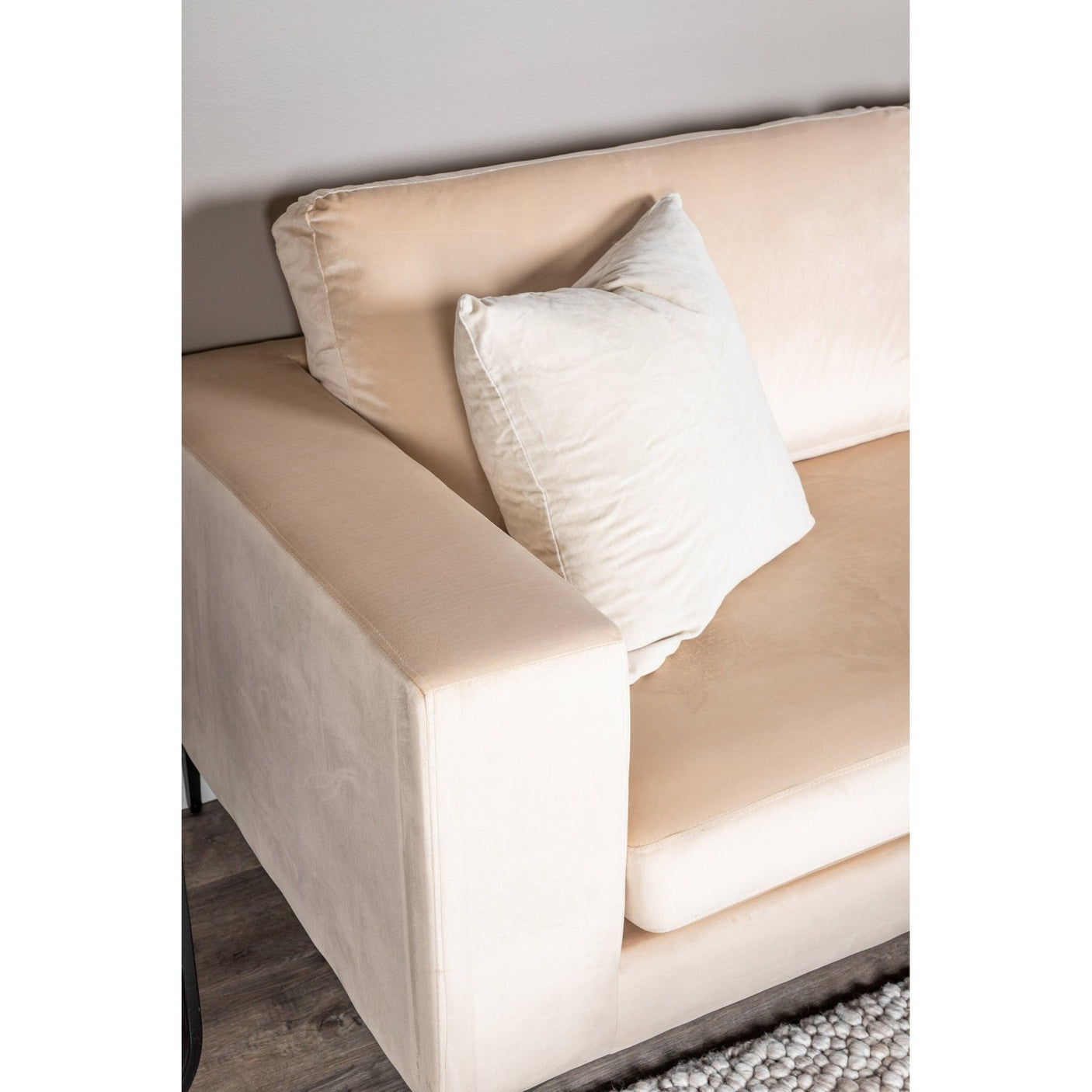 Bolero Sofa Venture Design Sofa