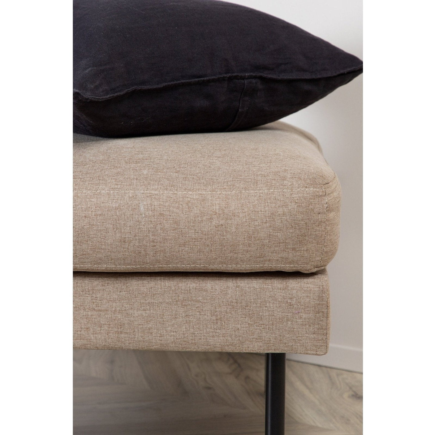 Zoom pall Venture Design Pall