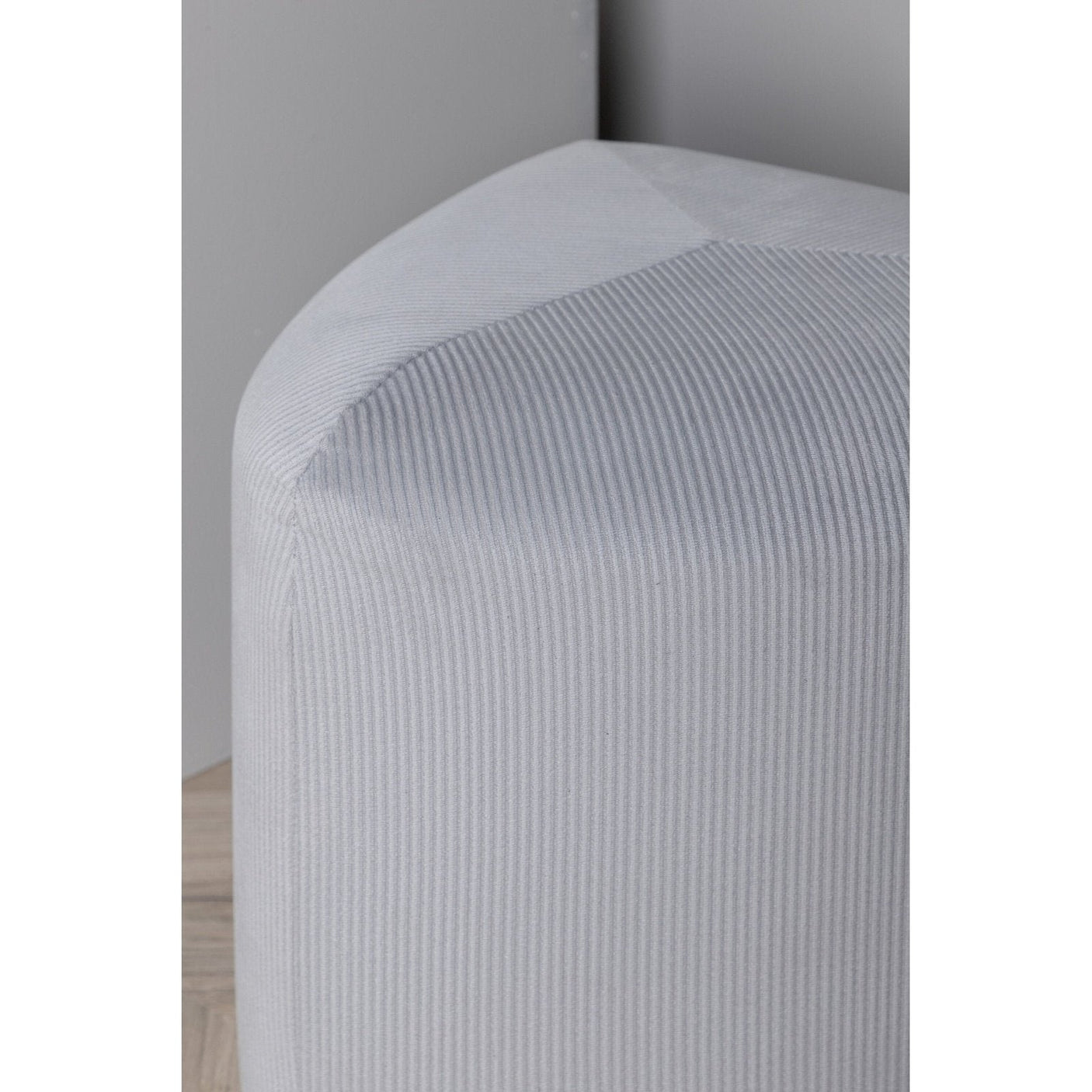 Peg pall Venture Design Pall