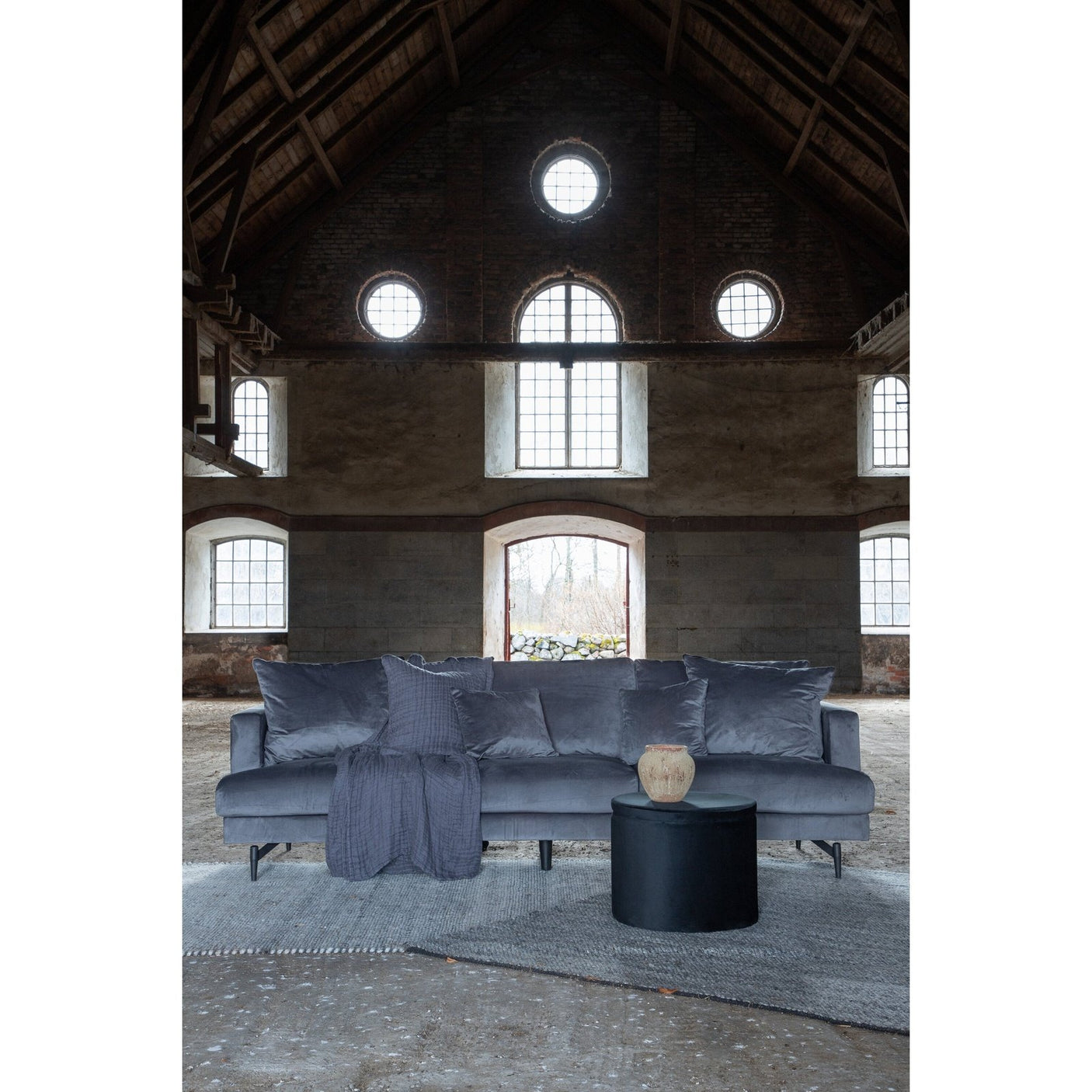 Sofia Sofa Venture Design Sofa