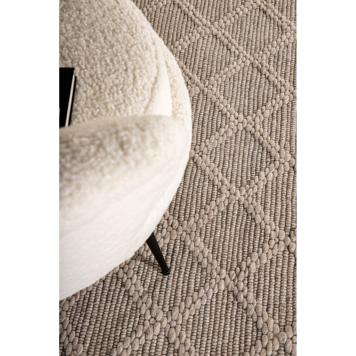 Cloudy ullteppe 200x300 Venture Design Teppe