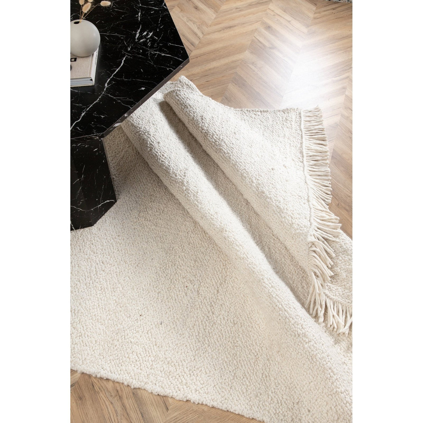 Betina ullteppe 200x300 Venture Design Teppe