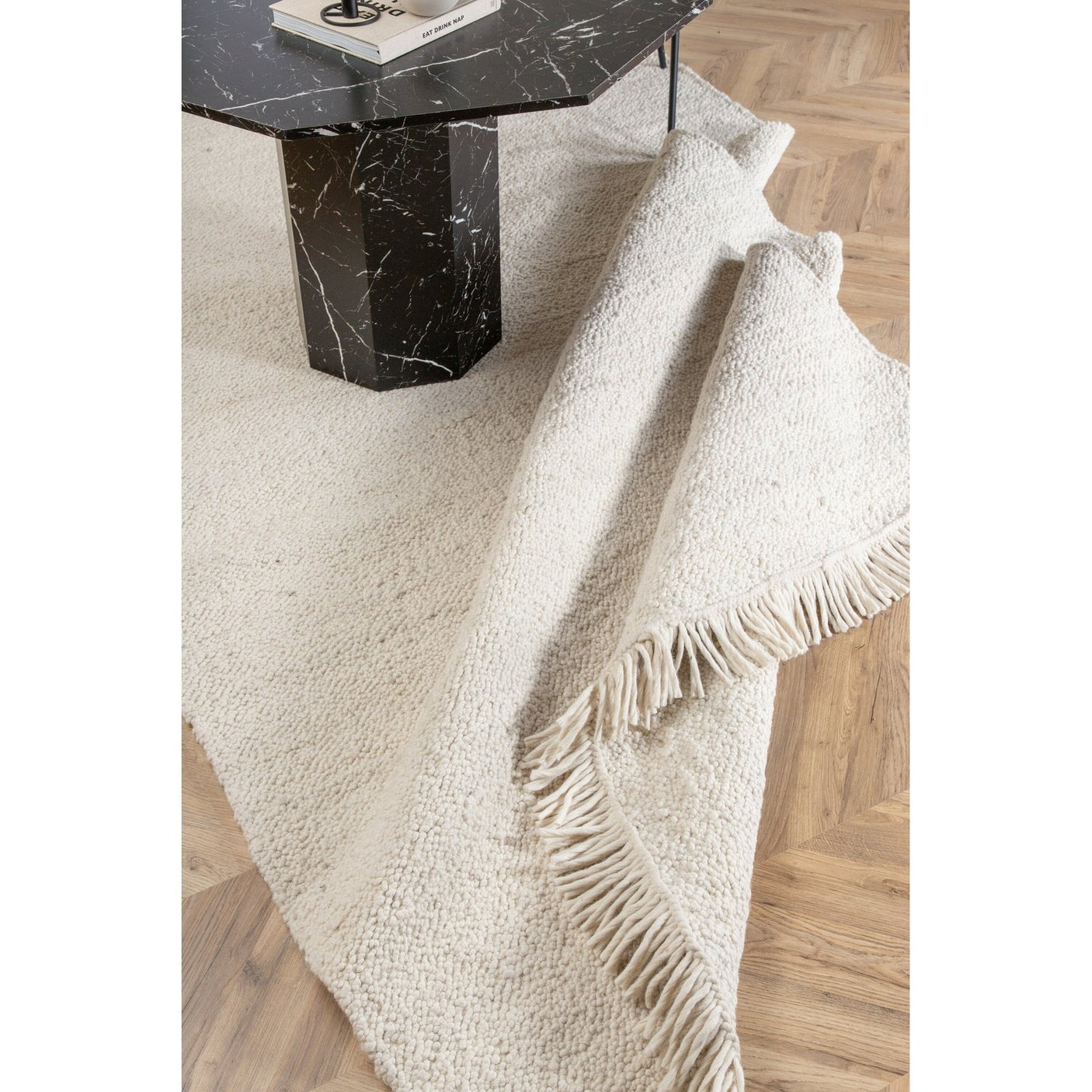 Betina ullteppe 200x300 Venture Design Teppe