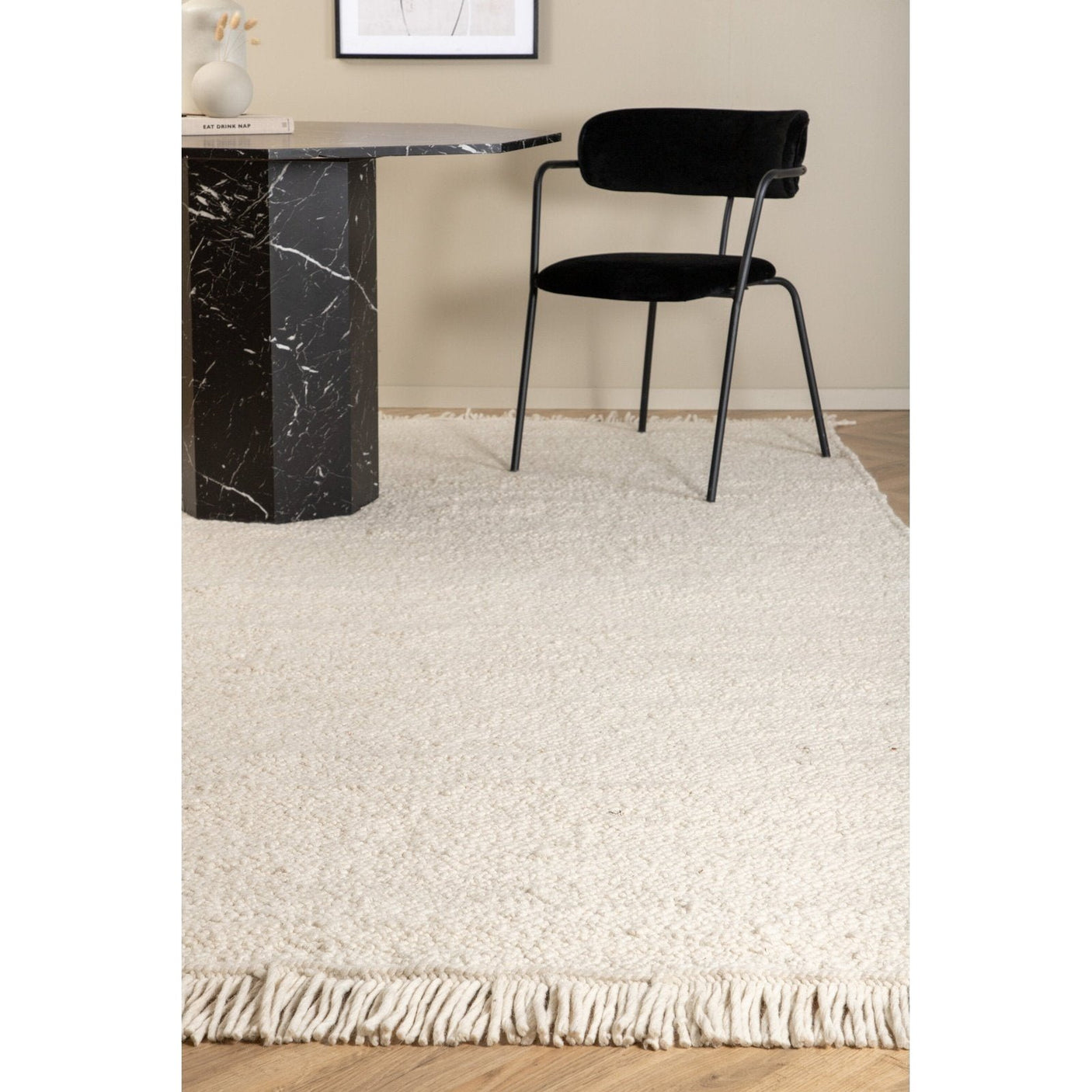 Betina ullteppe 300x400 Venture Design Teppe