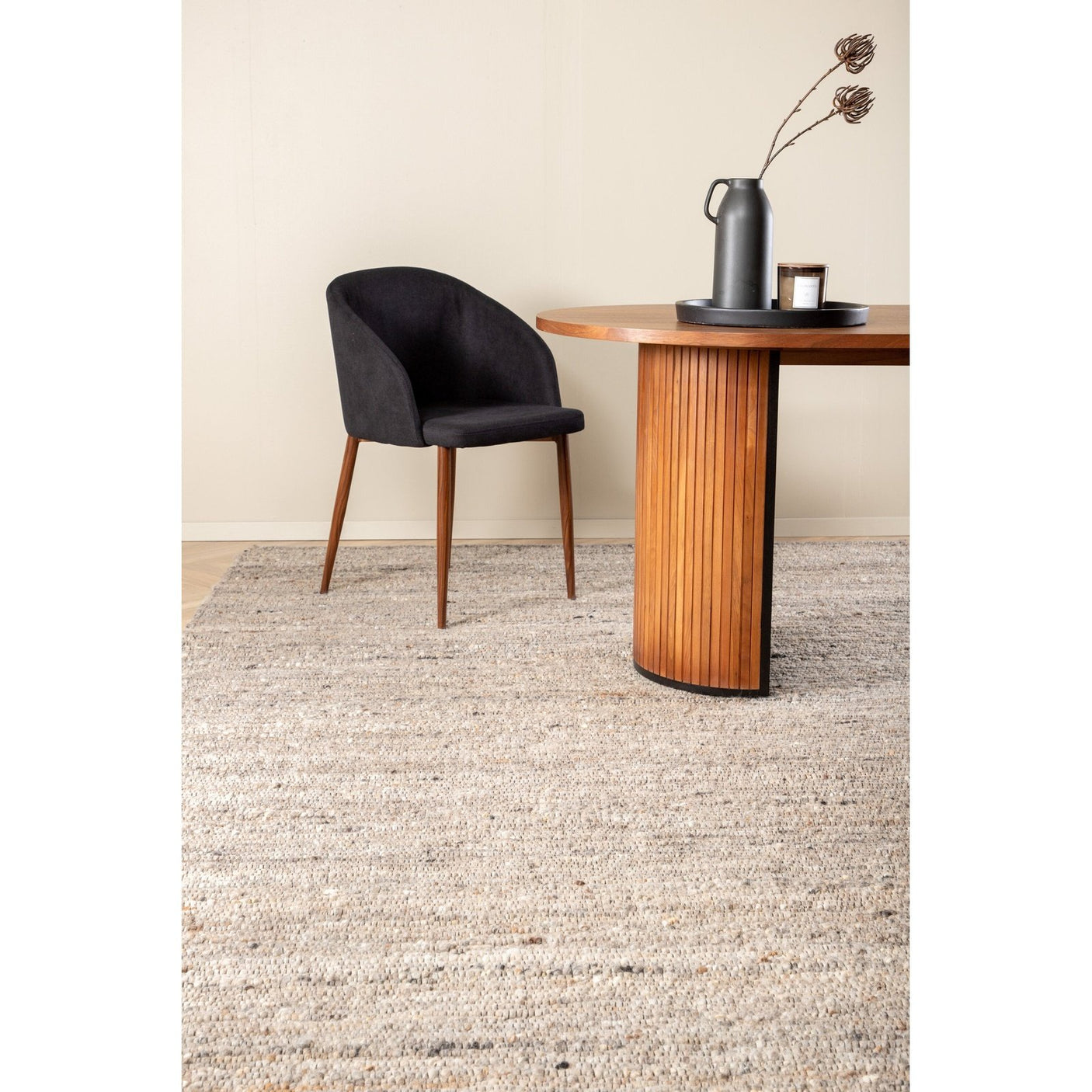 Loump ullteppe 200x300 Venture Design Teppe