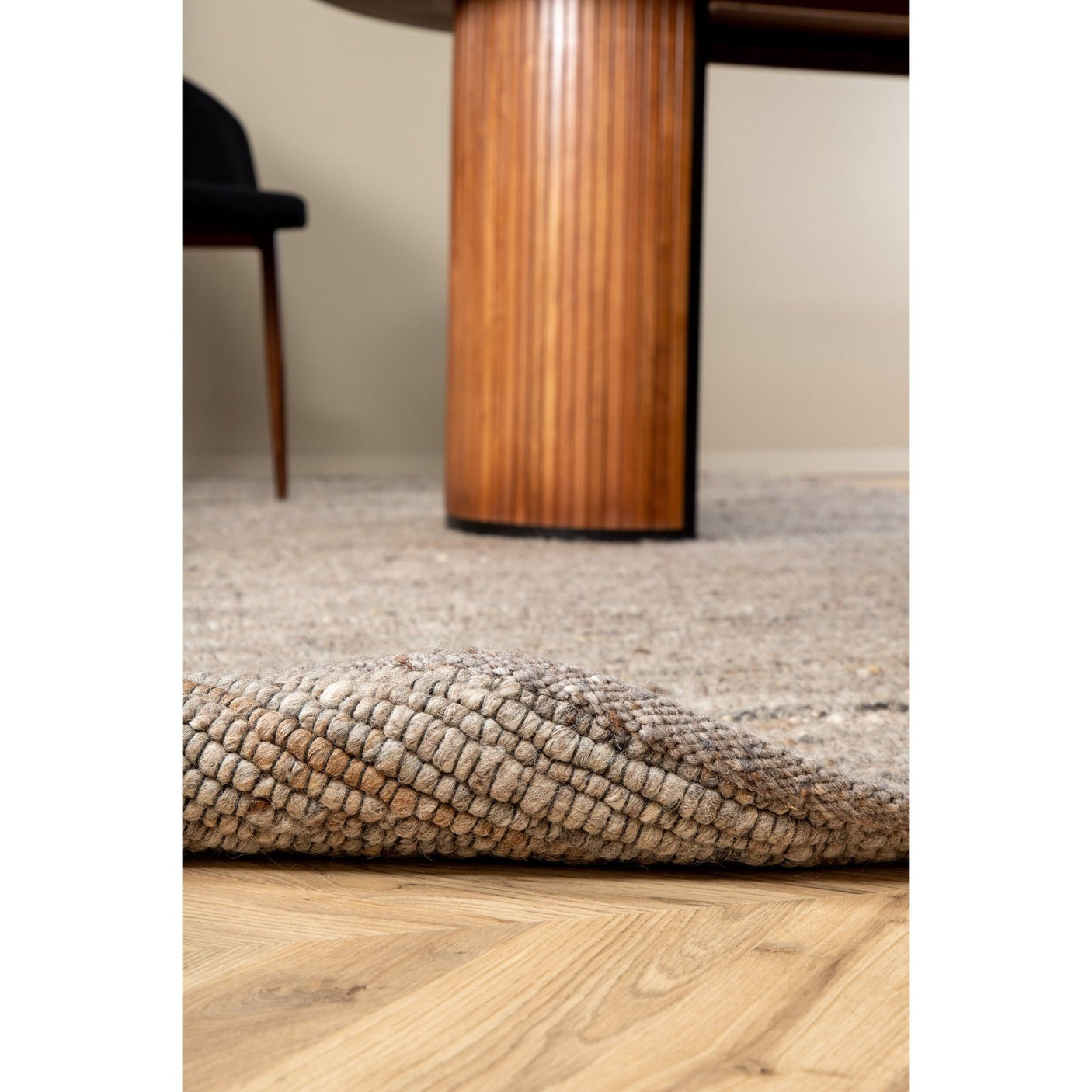 Loump ullteppe 200x300 Venture Design Teppe