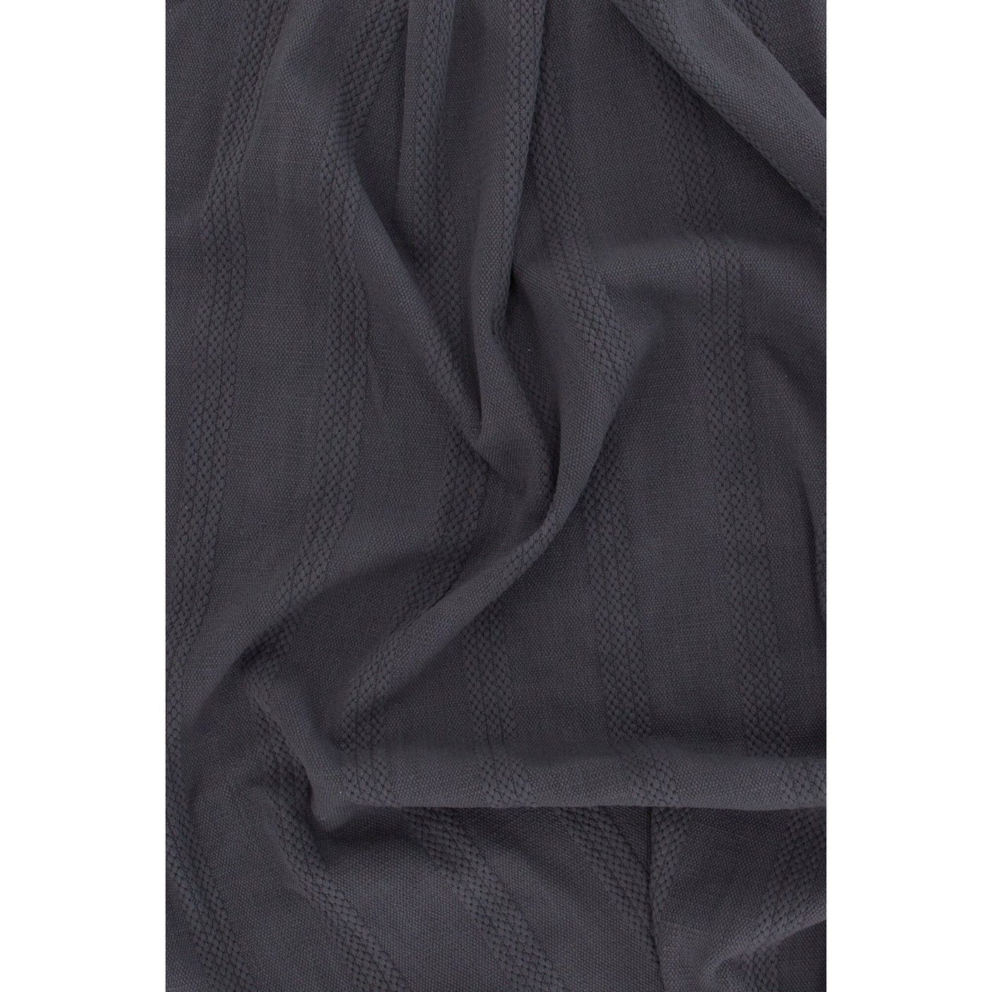 Nico tepper 200x300 Venture Design Teppe