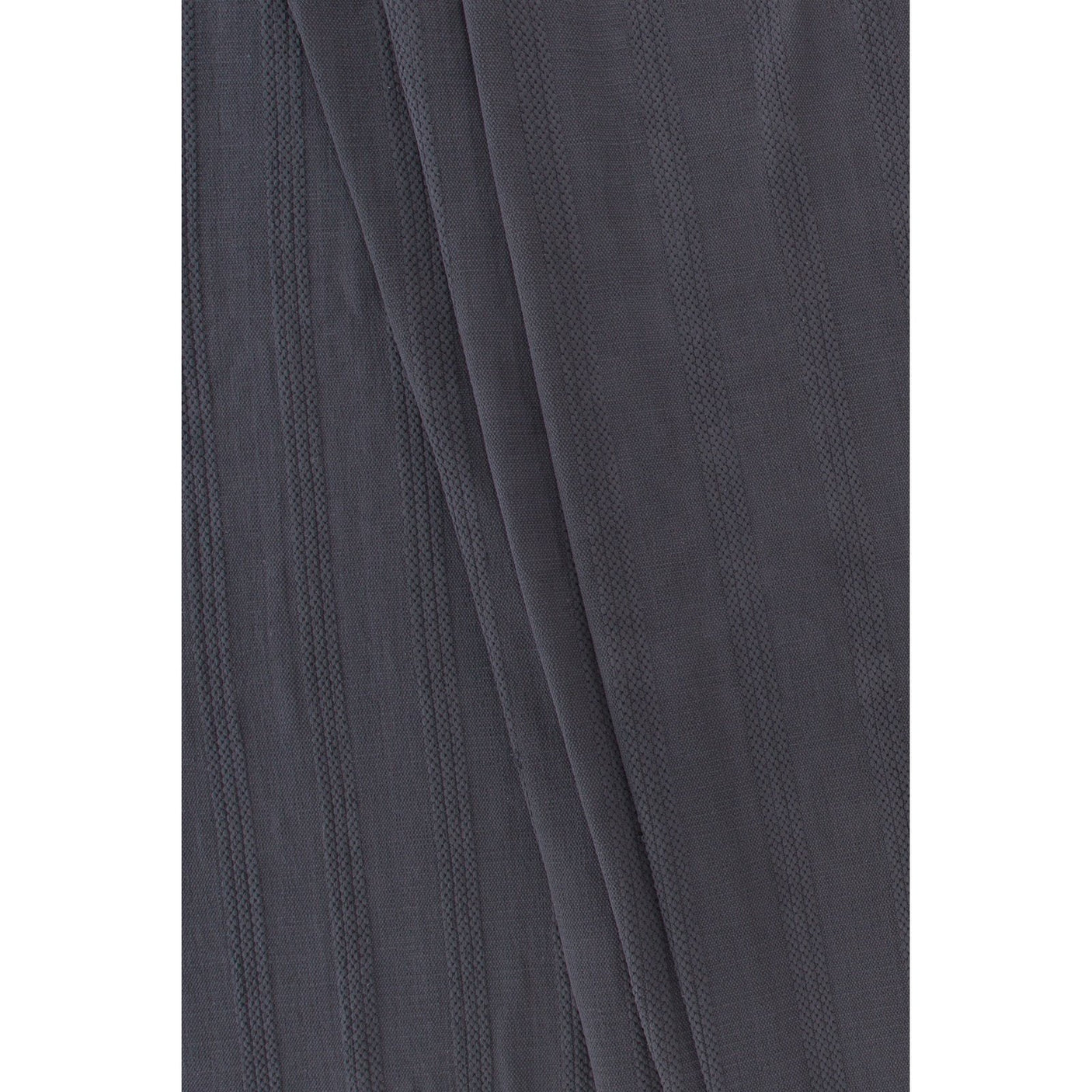 Nico tepper 160x230 Venture Design Teppe