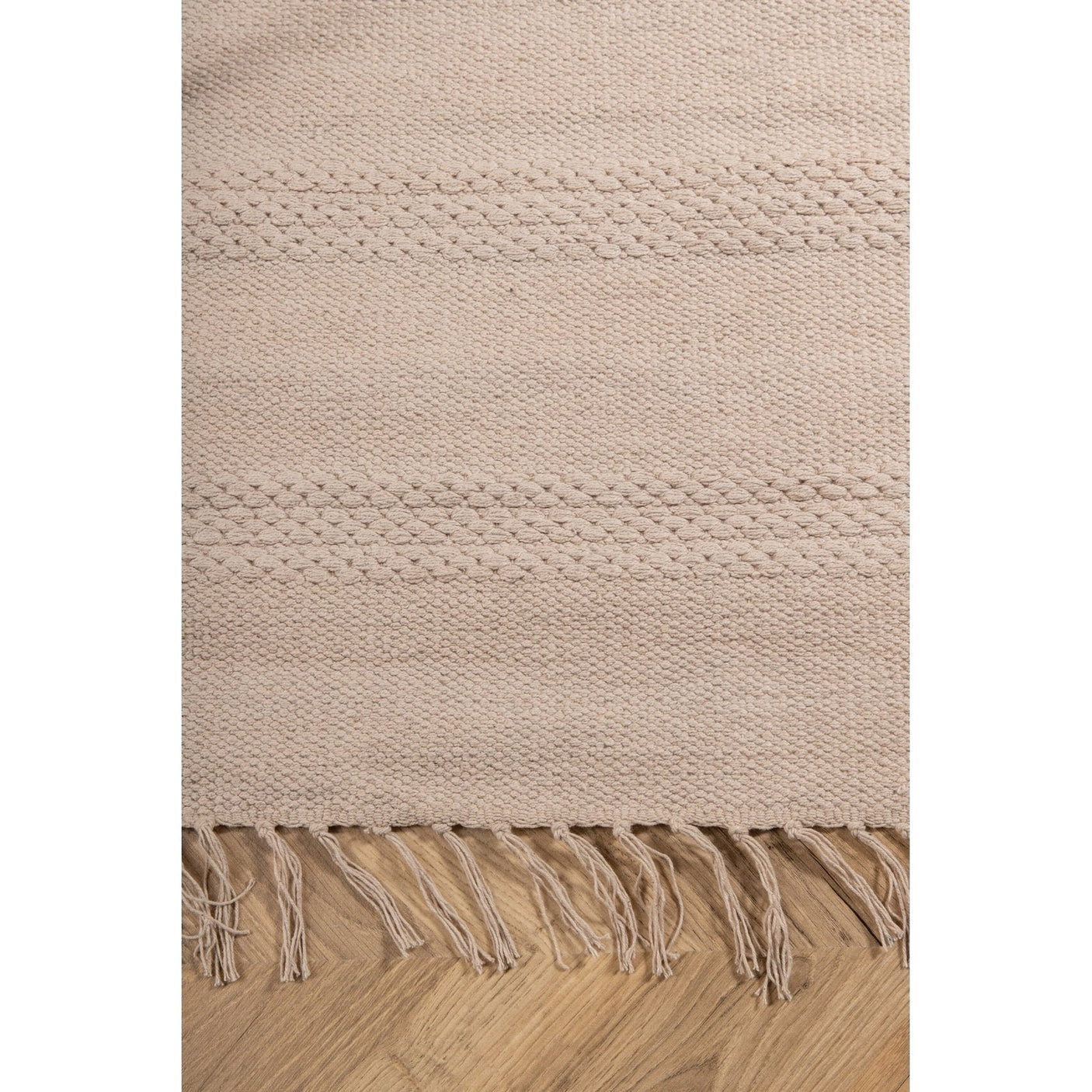 Nico tepper 160x230 Venture Design Teppe